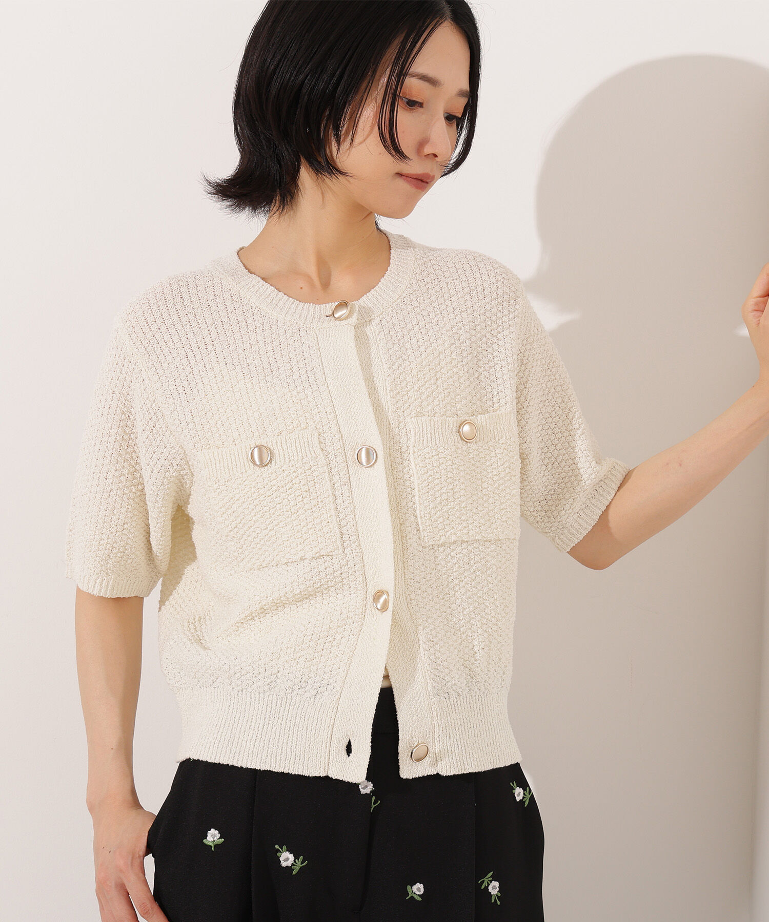 「ゴールドボタンニットカーディガン」|ニット・セーター|