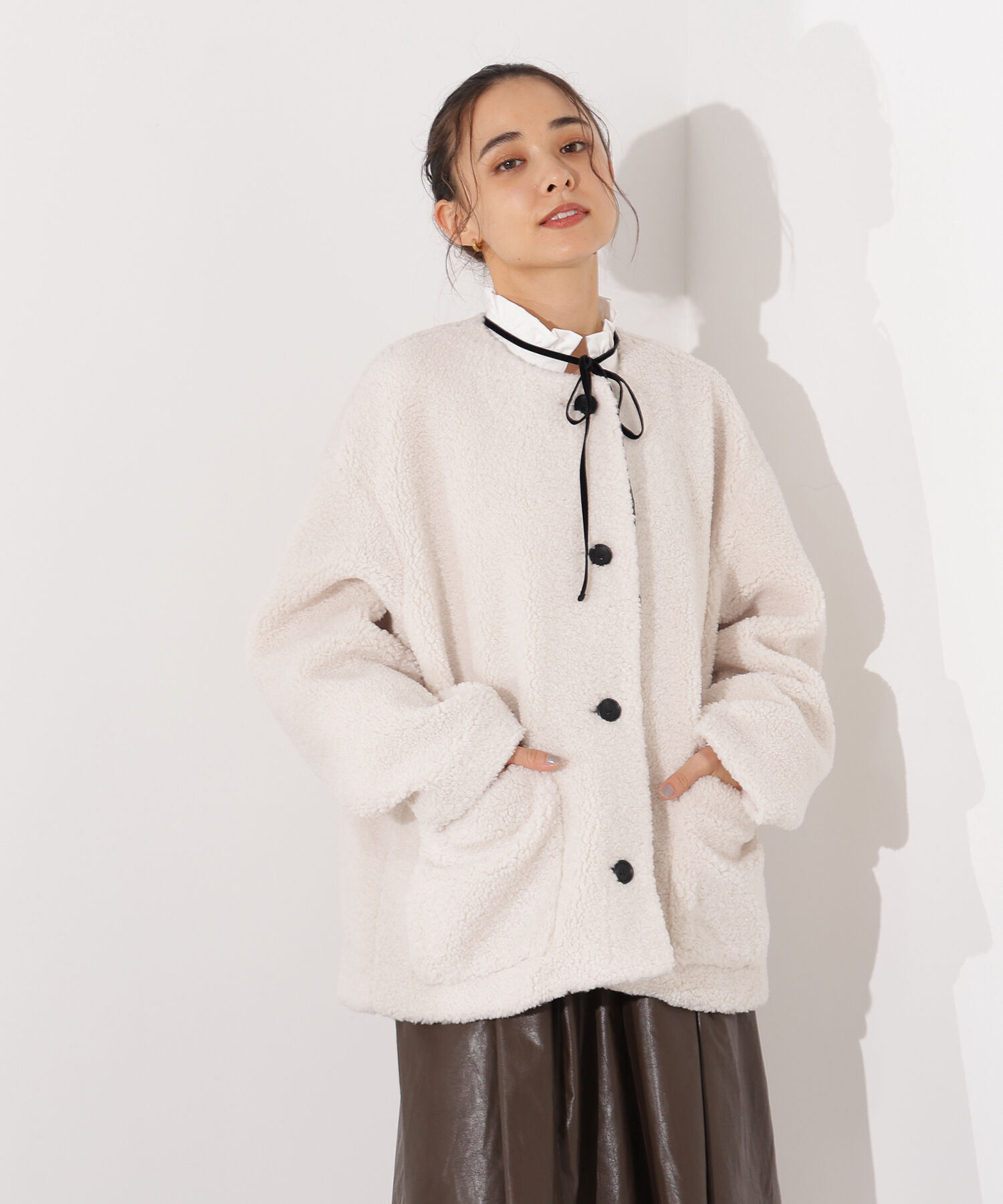  「ノーカラーボアブルゾン」|ブルゾン・スタジャン|