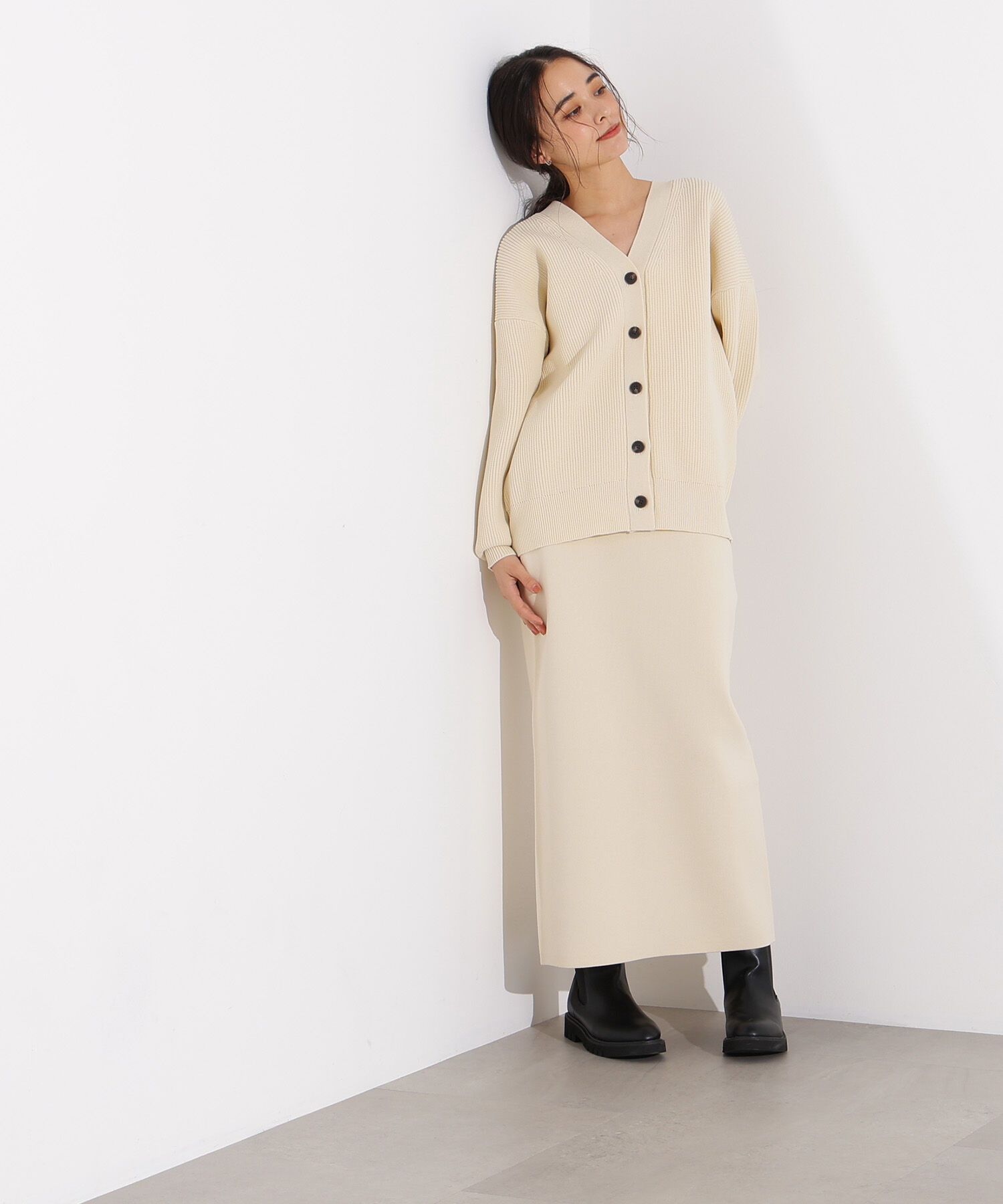  「フォルムニットカーデセットアップ」|スカート|
