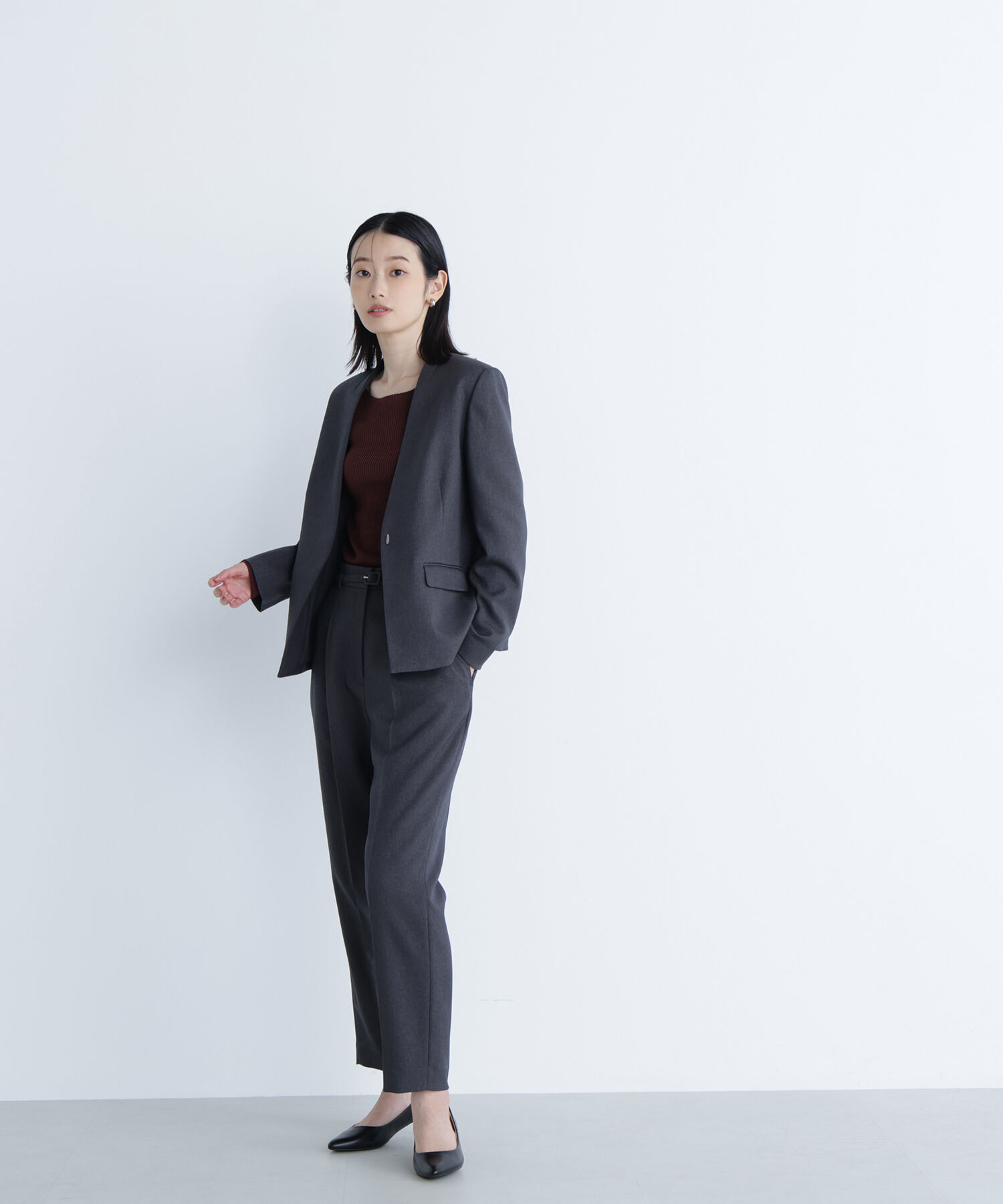  「ウーステッドライクツイル SETUP テーパードパンツ」|その他|チャコール1