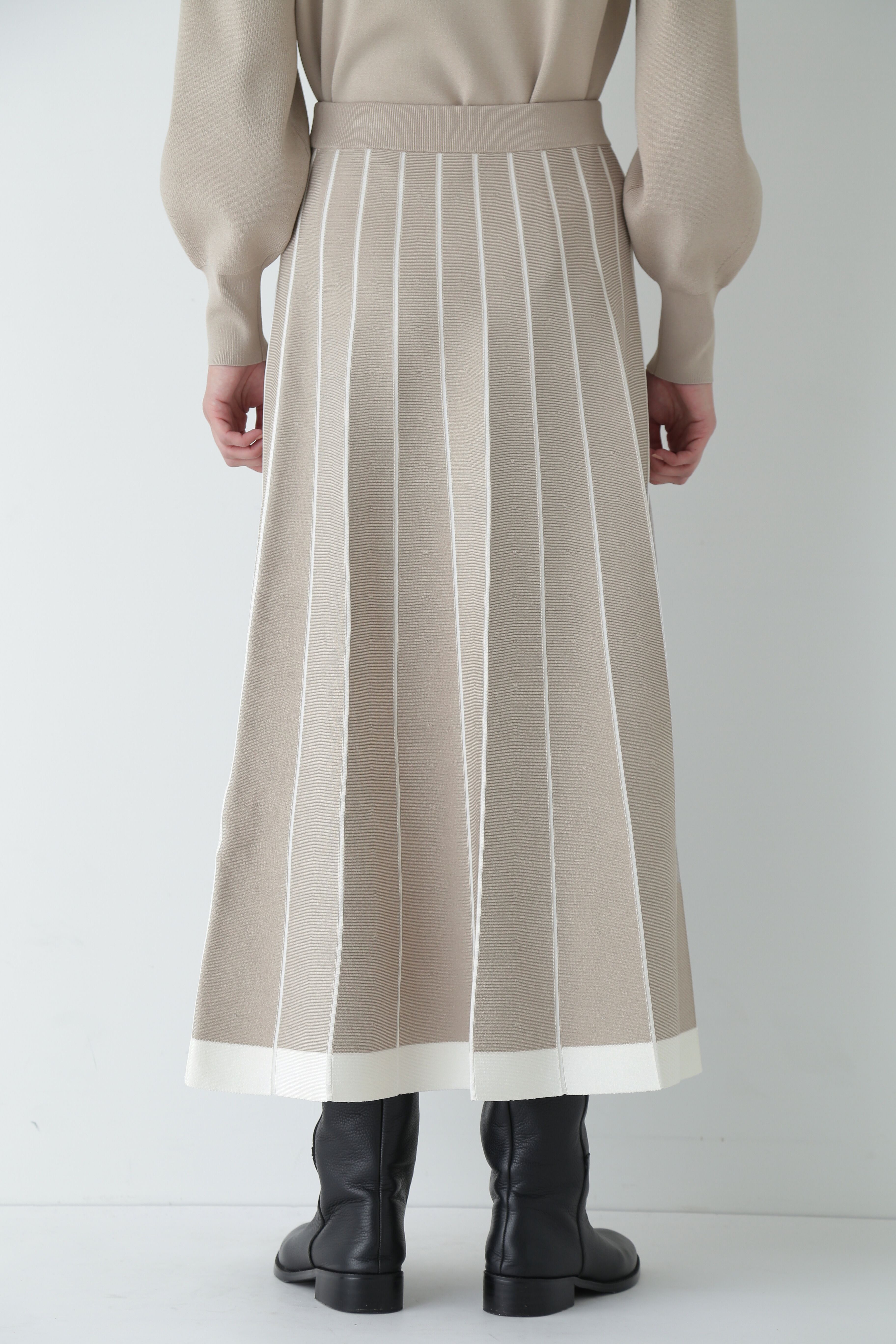  「ライン入りニットスカート」|スカート|