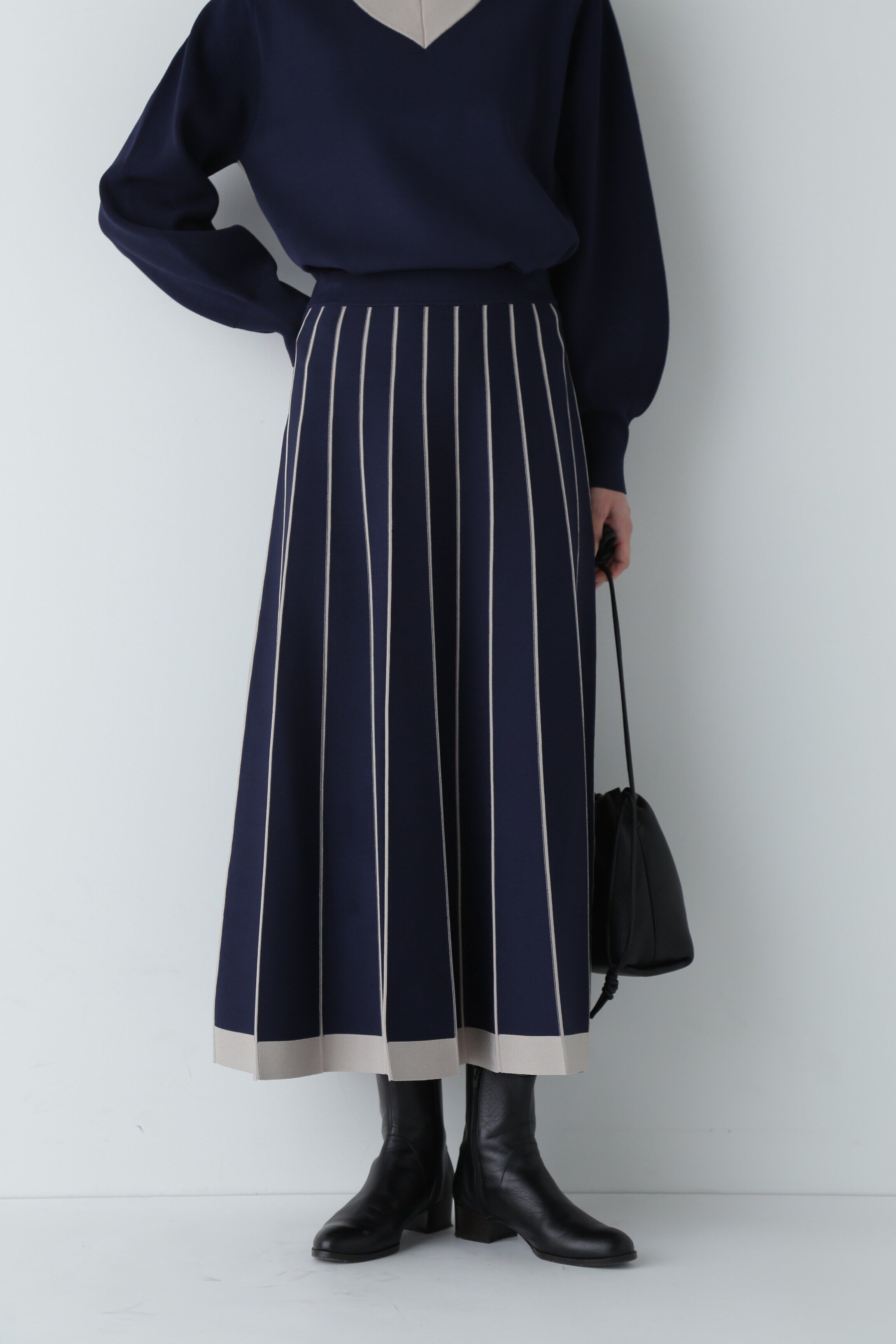  「ライン入りニットスカート」|スカート|ネイビー&times;ベー