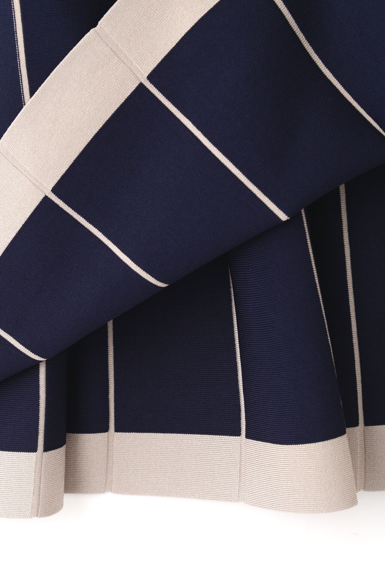  「ライン入りニットスカート」|スカート|