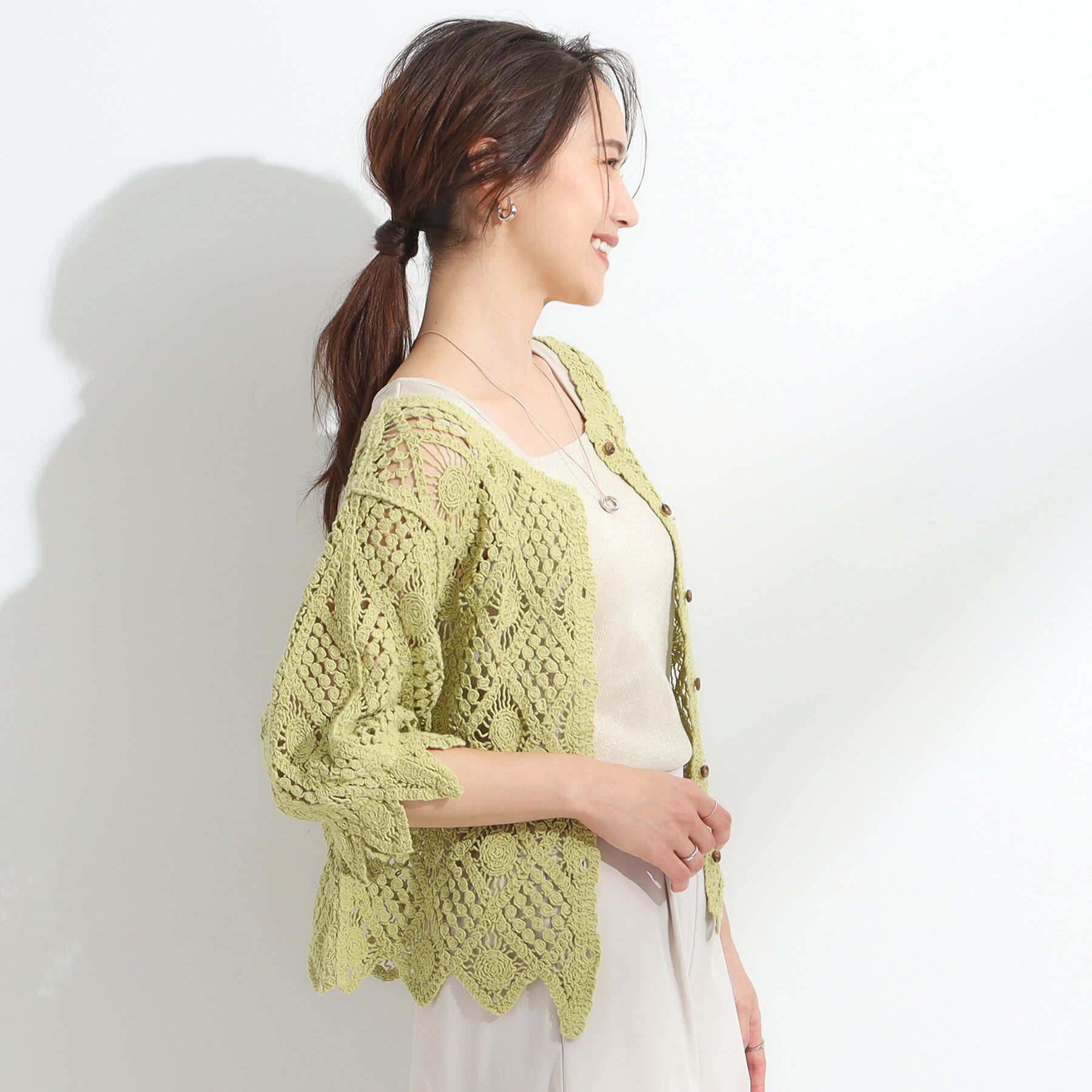 SHOO･LA･RUE「【2WAY】大人のほんのり甘いスタイルに クロシェレースカーディガン」|カーディガン|