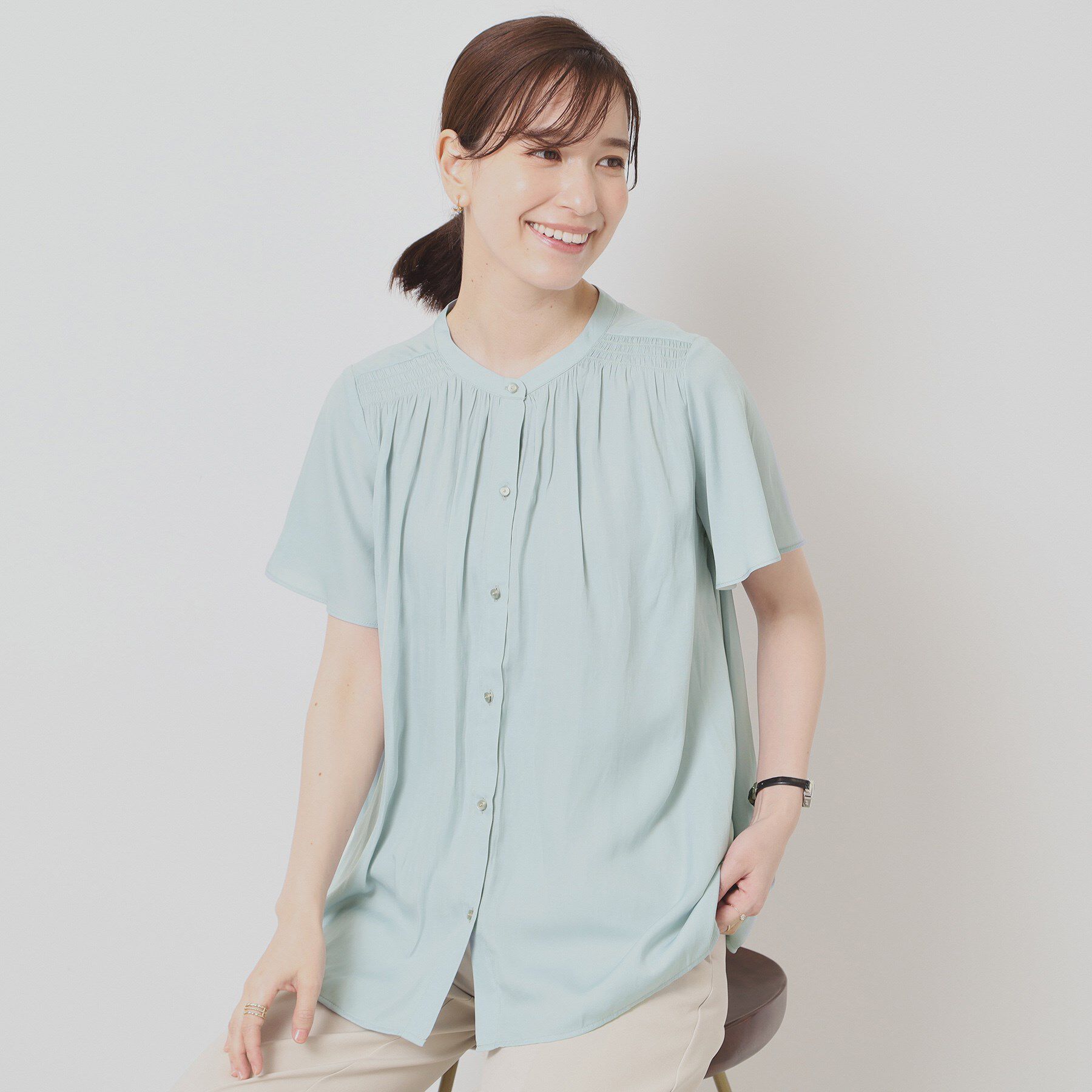 ITS&rsquo;DEMO「【手洗い可】サテンフレア袖ブラウス」|シャツ・ブラウス|