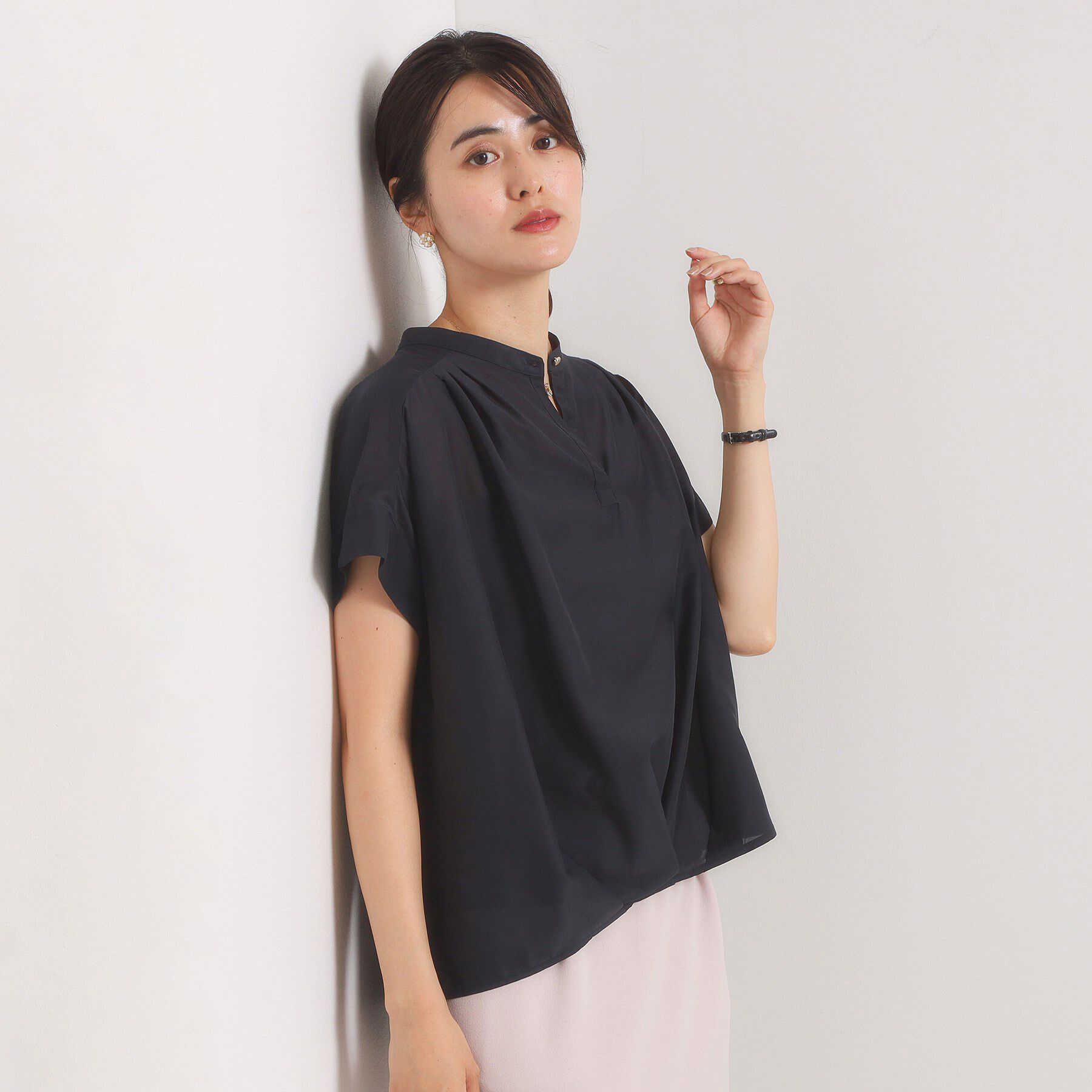 ITS&rsquo;DEMO「【手洗い可】シアー裾タックブラウス」|シャツ・ブラウス|