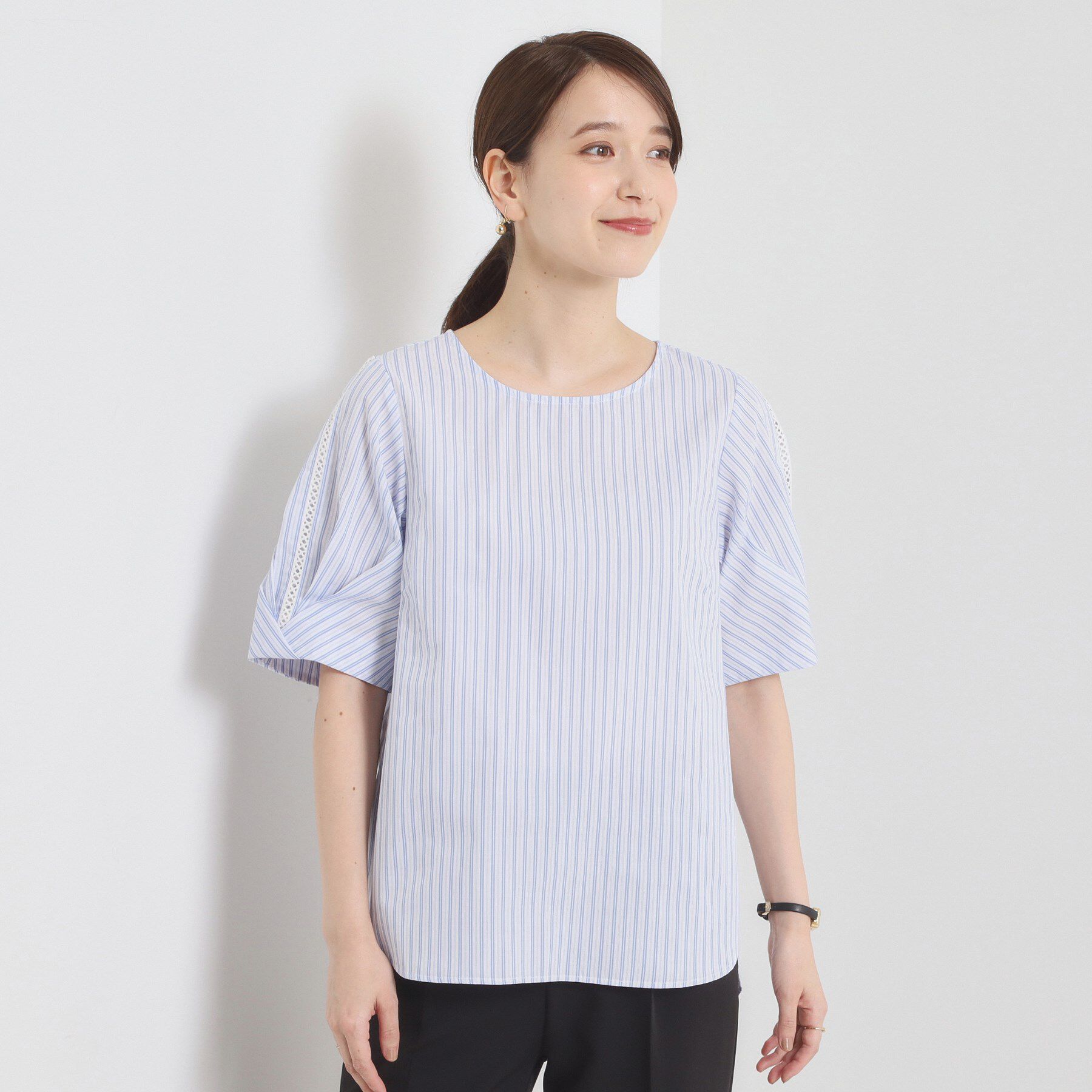 ITS&rsquo;DEMO「【手洗い可】袖ツイストストライプブラウス」|シャツ・ブラウス|