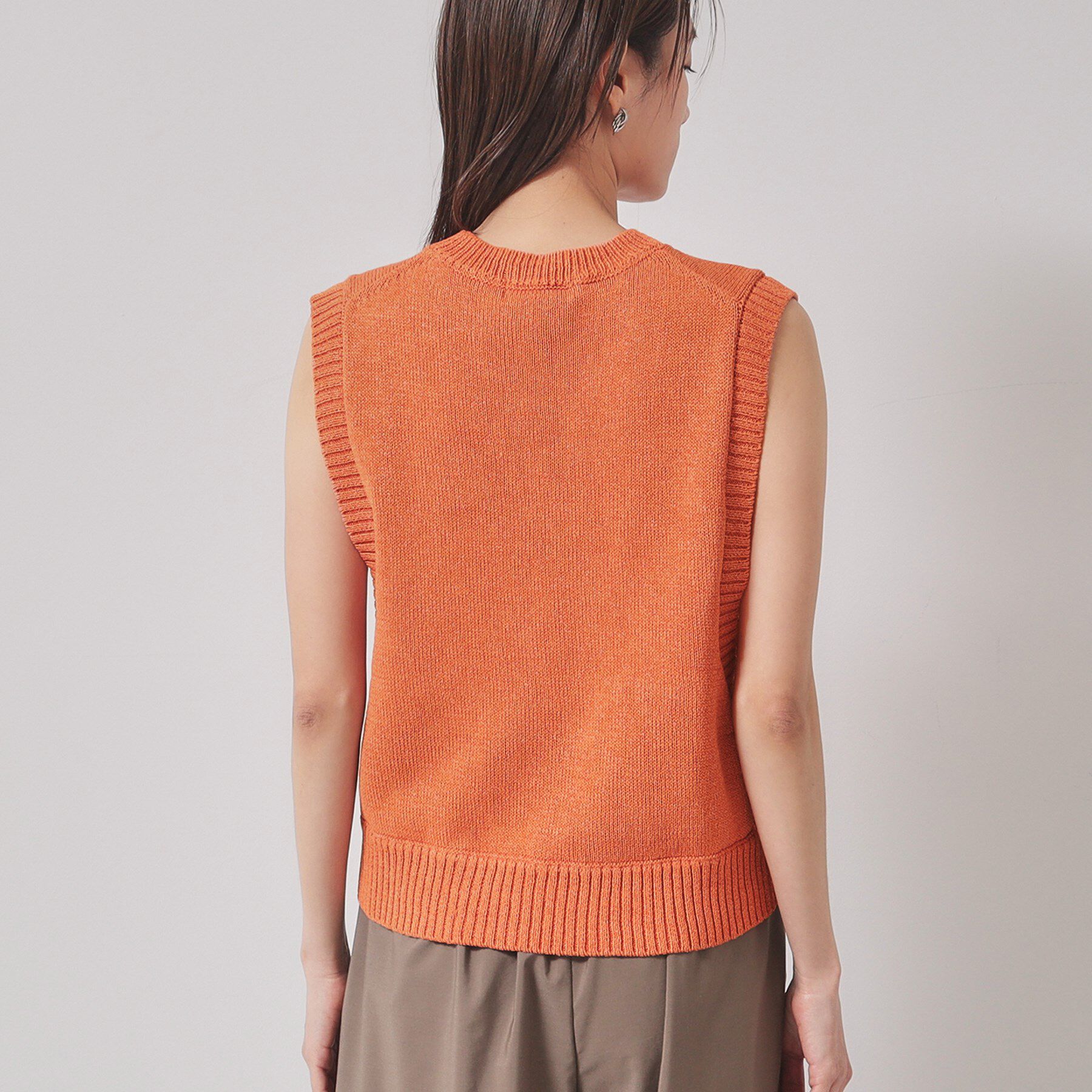 SunaUna「【オリエンタルモチーフ／コサージュ付き】レイヤードニット」|ベスト・ジレ|