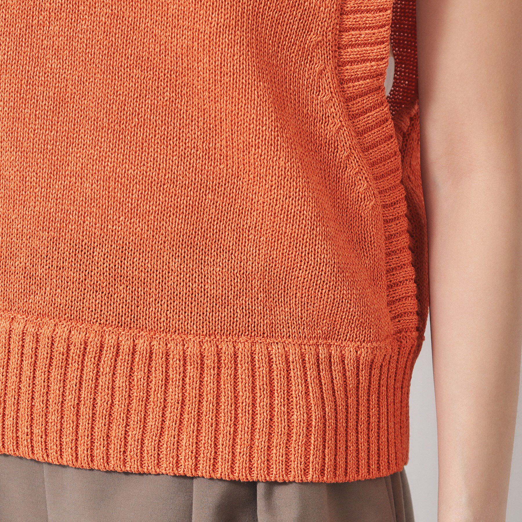 SunaUna「【オリエンタルモチーフ／コサージュ付き】レイヤードニット」|ベスト・ジレ|