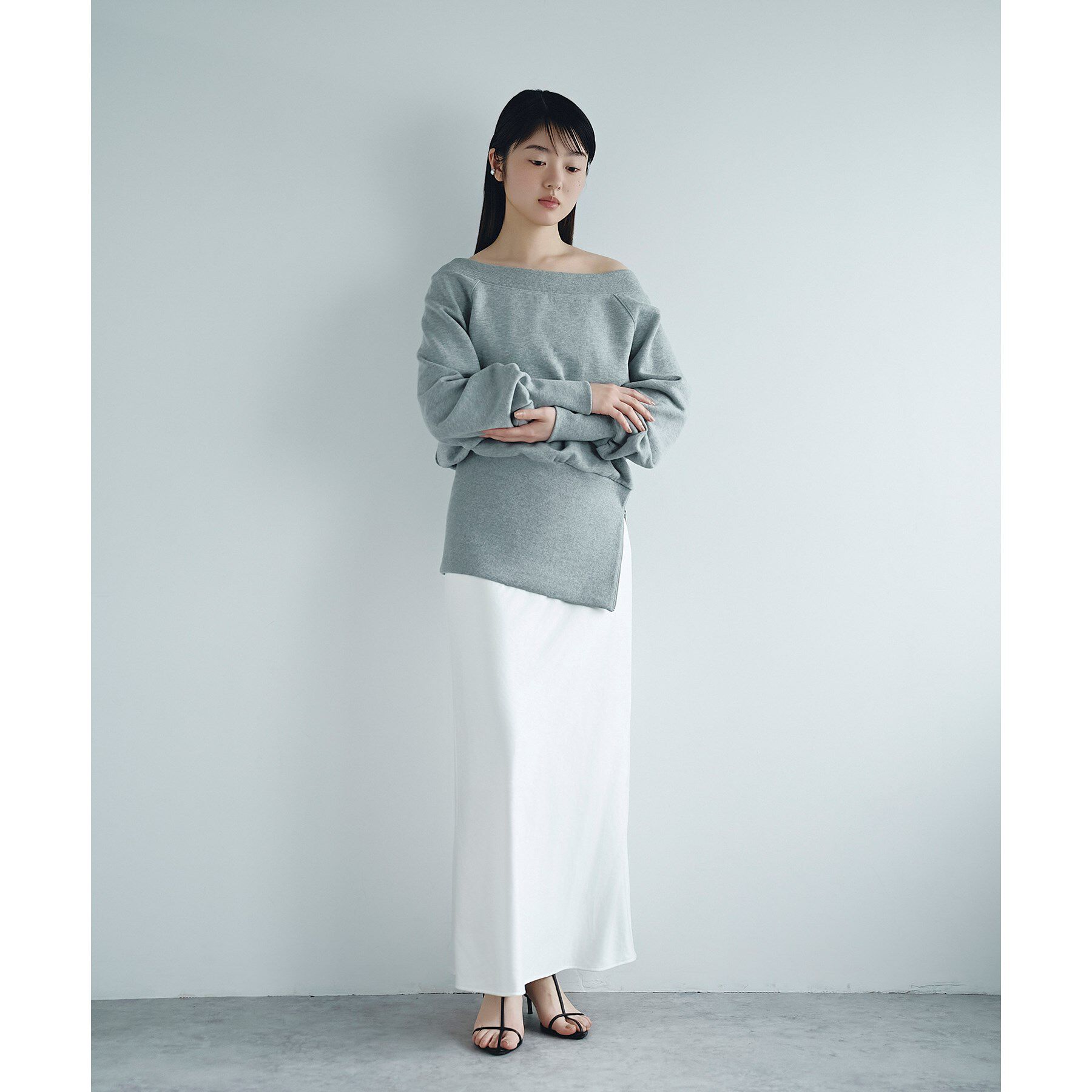 CODE A「off－shoulder sweat」|パーカー|