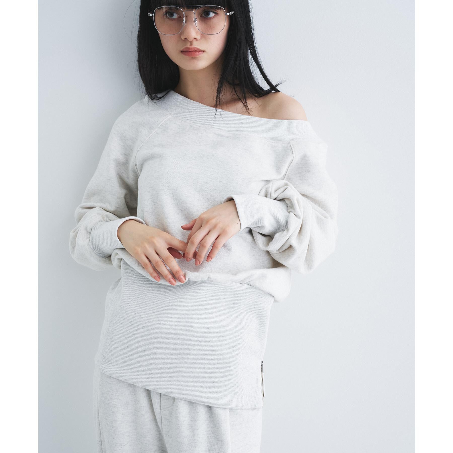 CODE A「【Re】off－shoulder sweat」|パーカー|