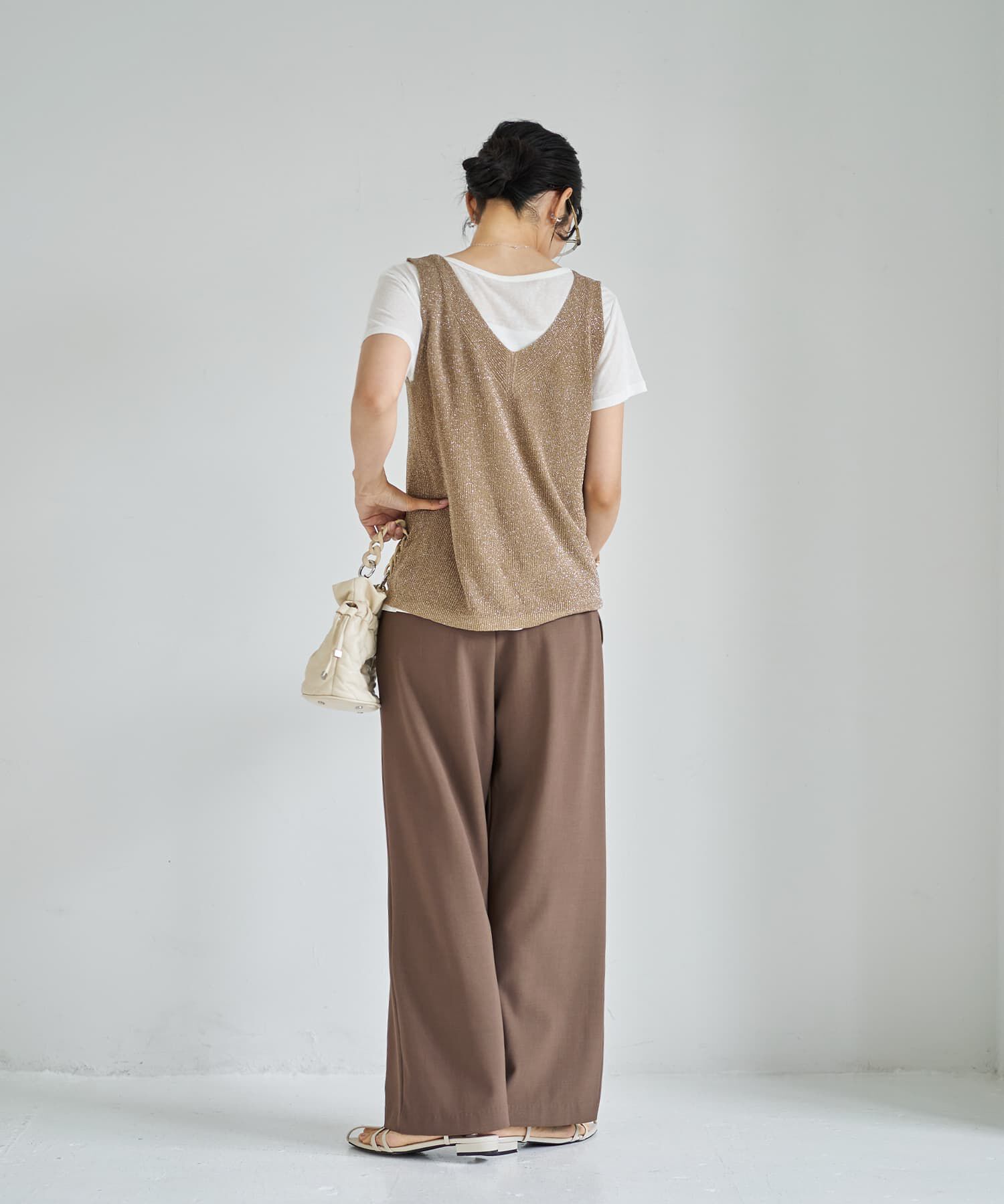 STYLE DELI「薄くて柔らかなラメVネックニットベスト」|ニット・セーター|