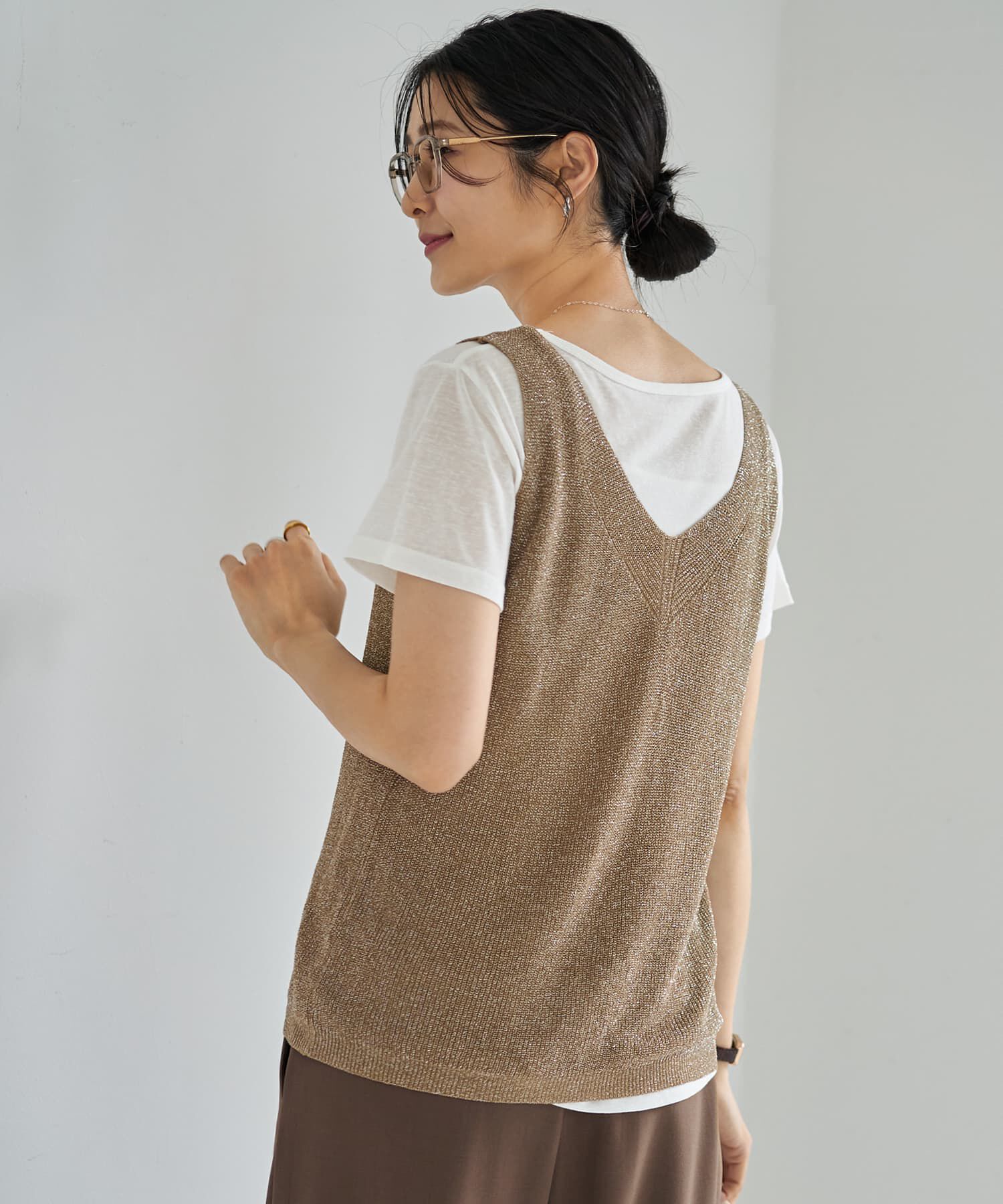 STYLE DELI「薄くて柔らかなラメVネックニットベスト」|ニット・セーター|