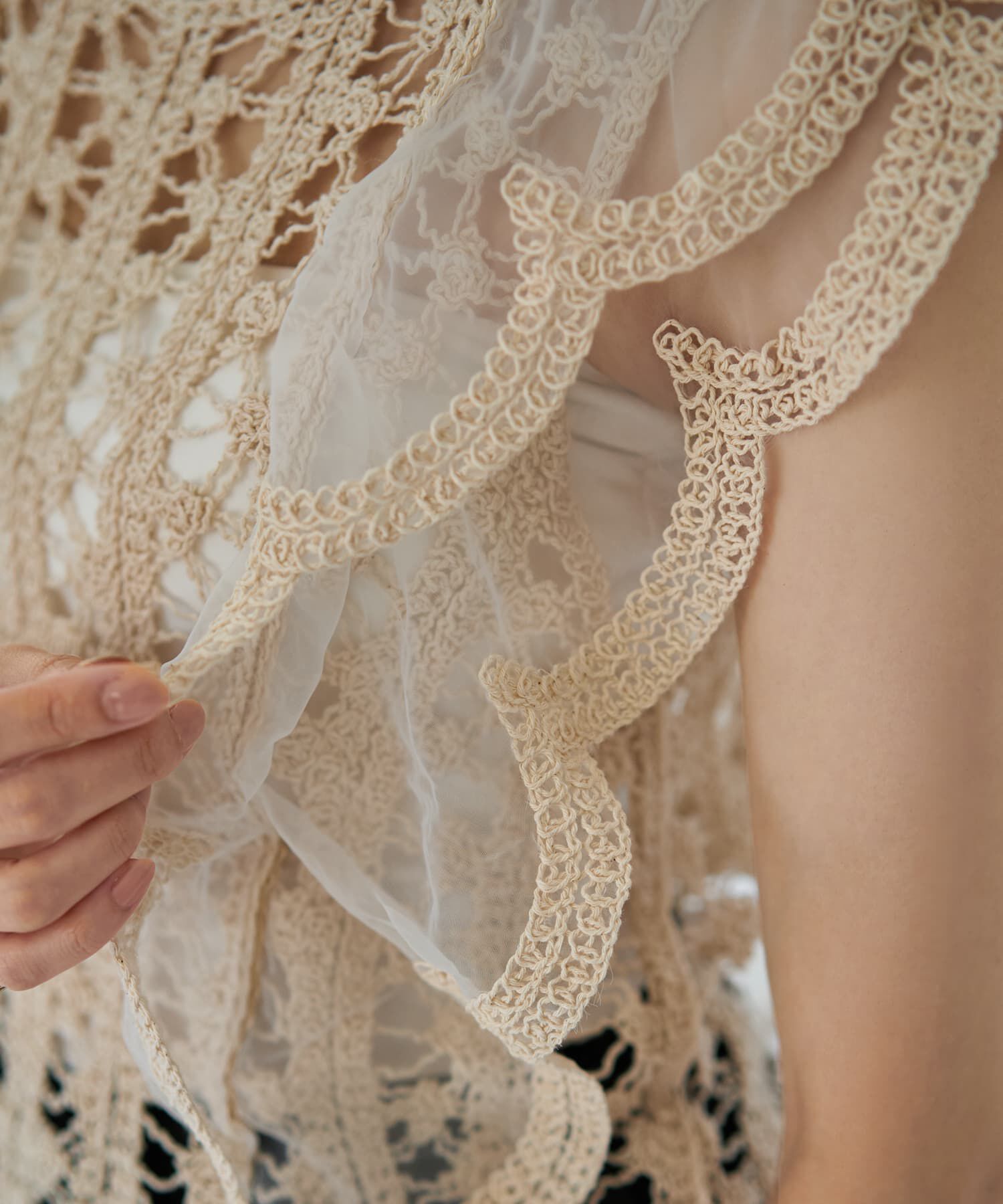 STYLE DELI「かぎ編みとチュールのレース風スカラップベスト」|ベスト・ジレ|