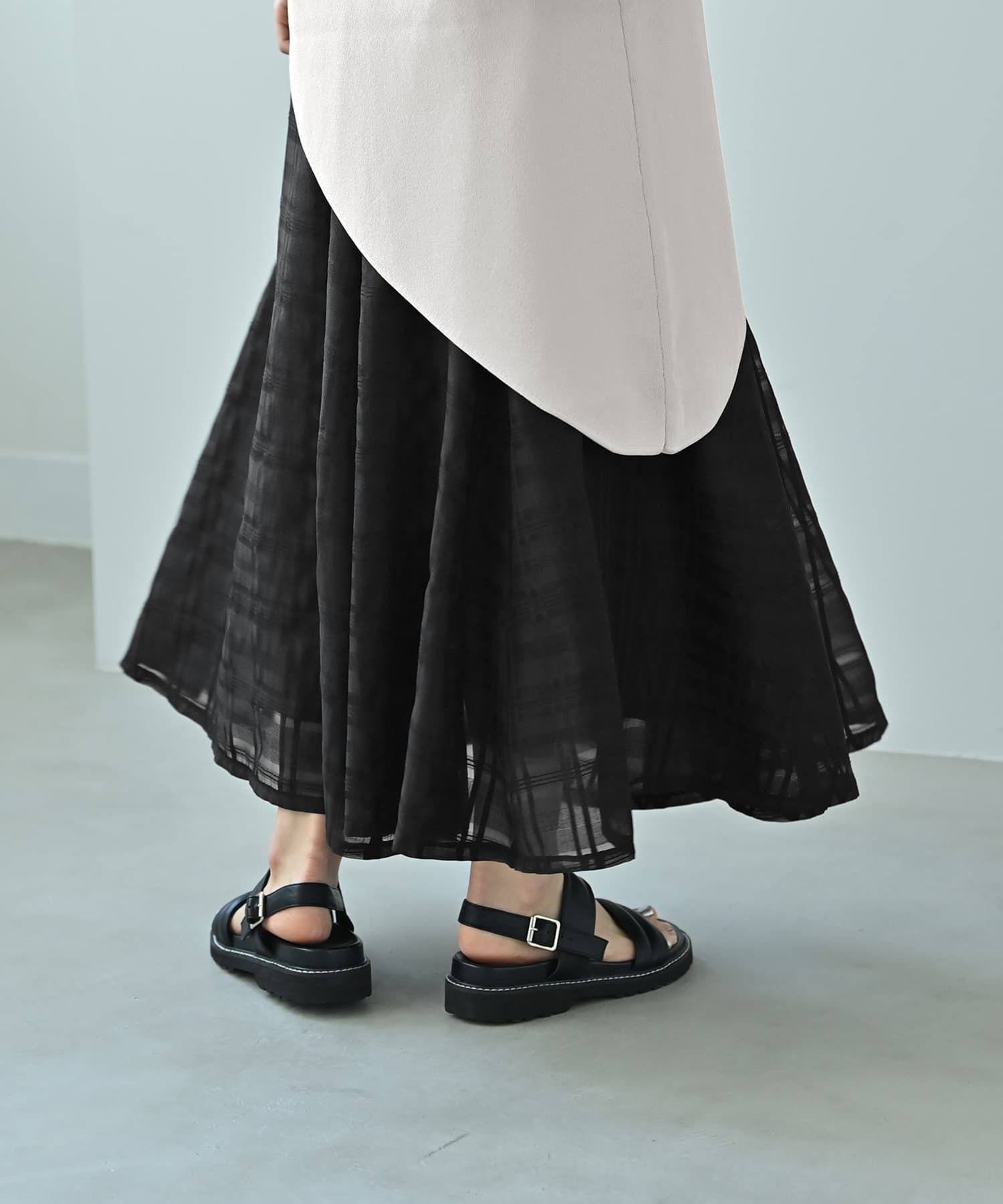 STYLE DELI「【Kana Oyama&times;BLK001】シアーチェックスカート／DELI size」|スカート|