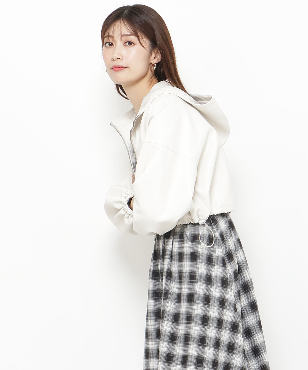 アンドクチュール「フェイクレザークロップドマンパ」|アウトドア|