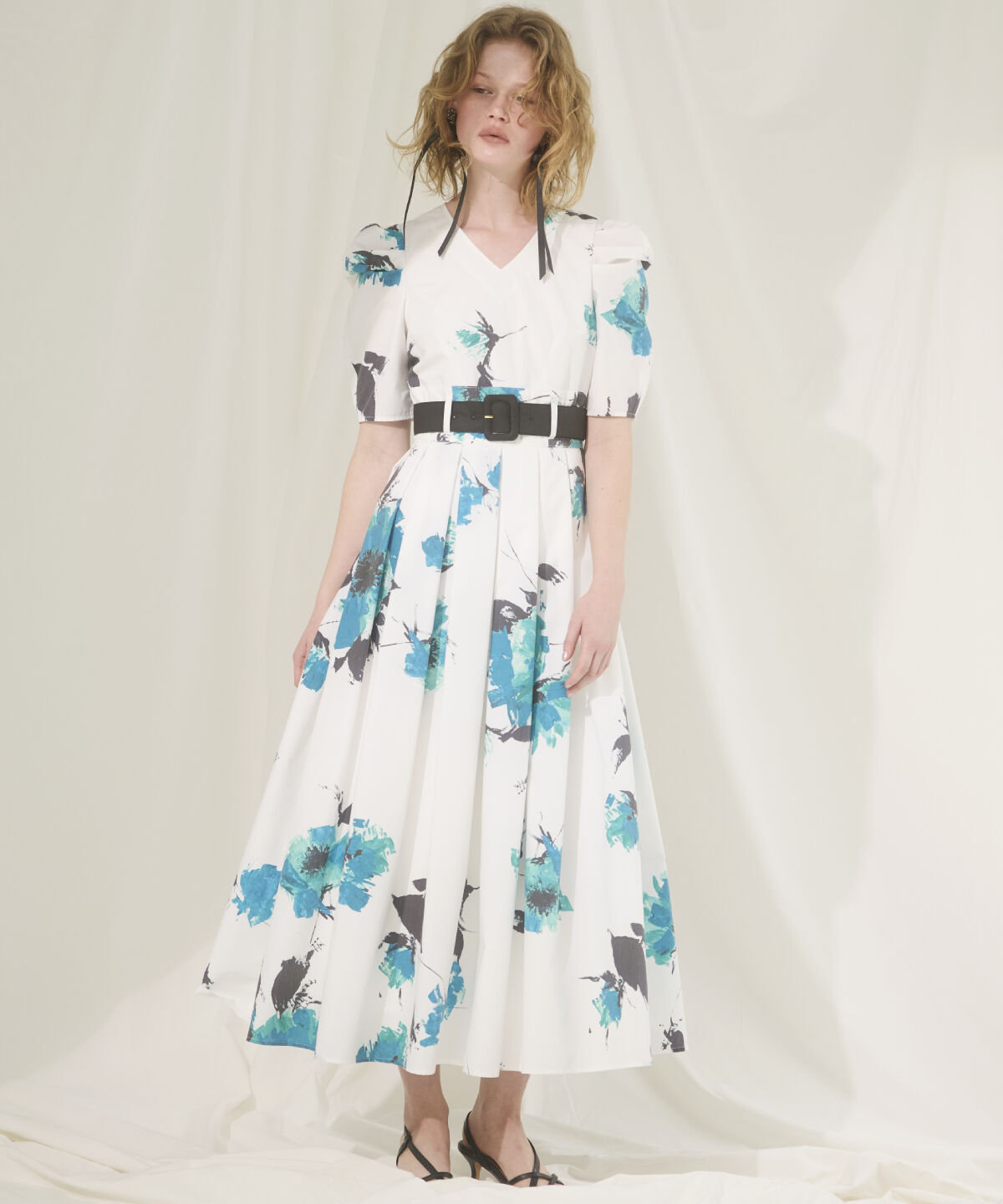 アンドクチュール「アートフラワーワンピース」|ワンピース|オフ