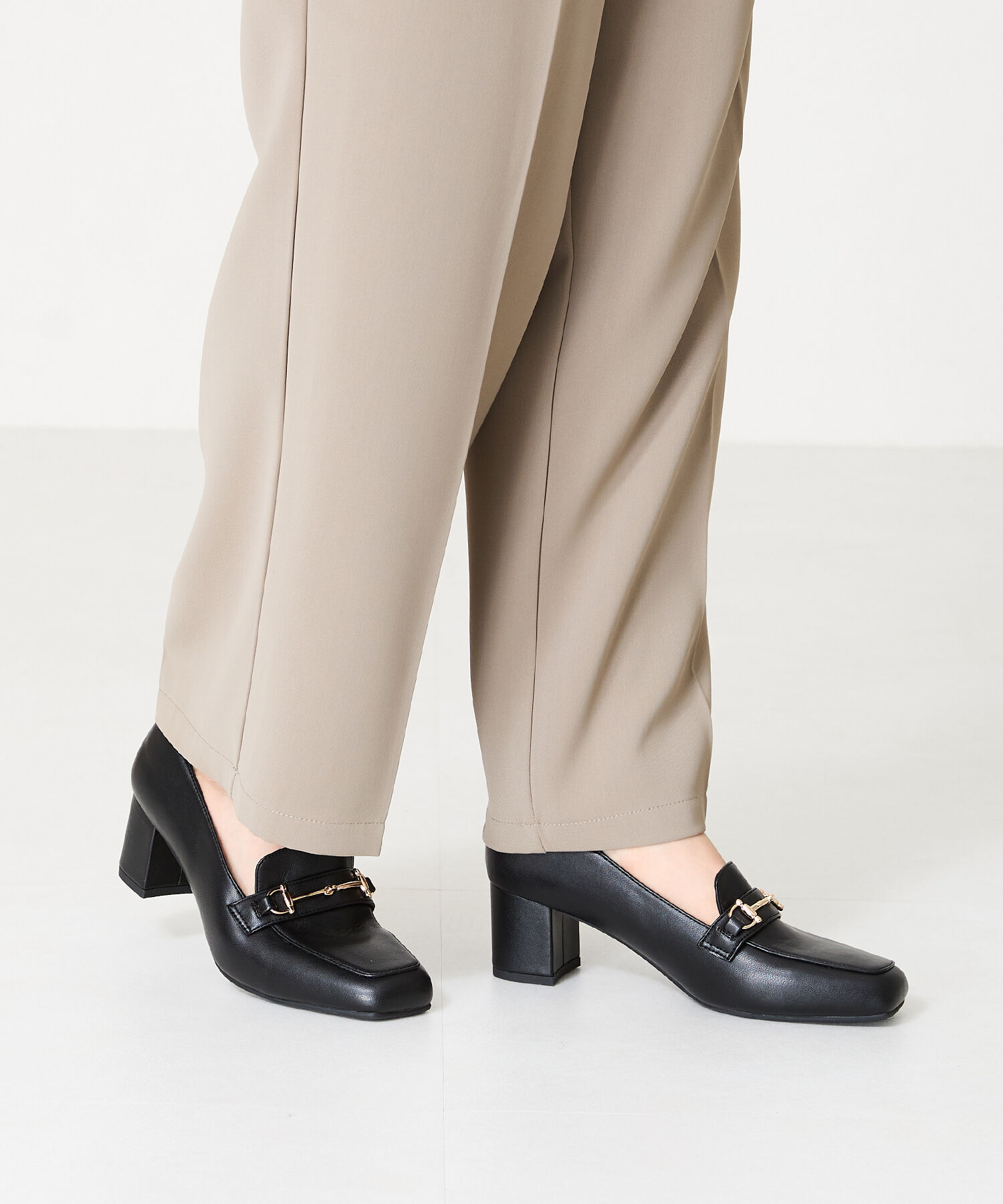 ORiental TRaffic「【跳べるパンプス/シリーズ累計１５０万足突破 】ビット ヒールローファー /R-3214 厚手クッション」|パンプス|