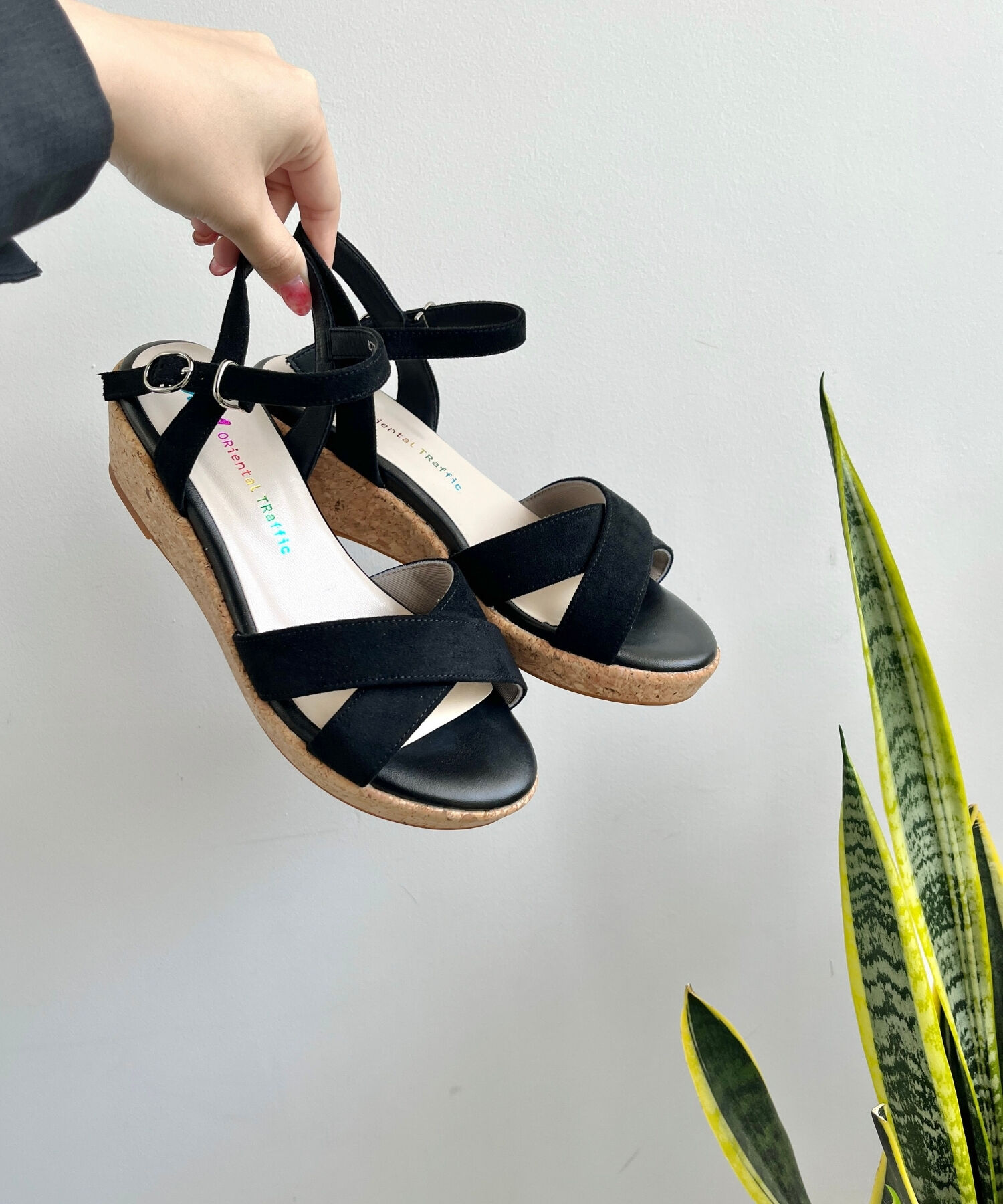 WA Oriental TRaffic「【アウトレット価格】クロスウエッジサンダル/42201 定番 サンダル 人気 ヒール6cm」|サンダル|