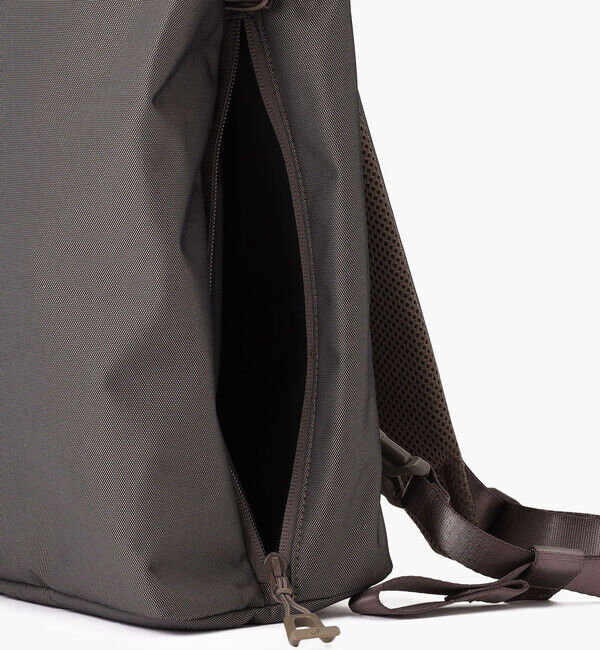 uF「【ユーエフ】ディレクターズバッグ2 M/ニュートープ ポリエステル/バックパック/uF」|リュック|