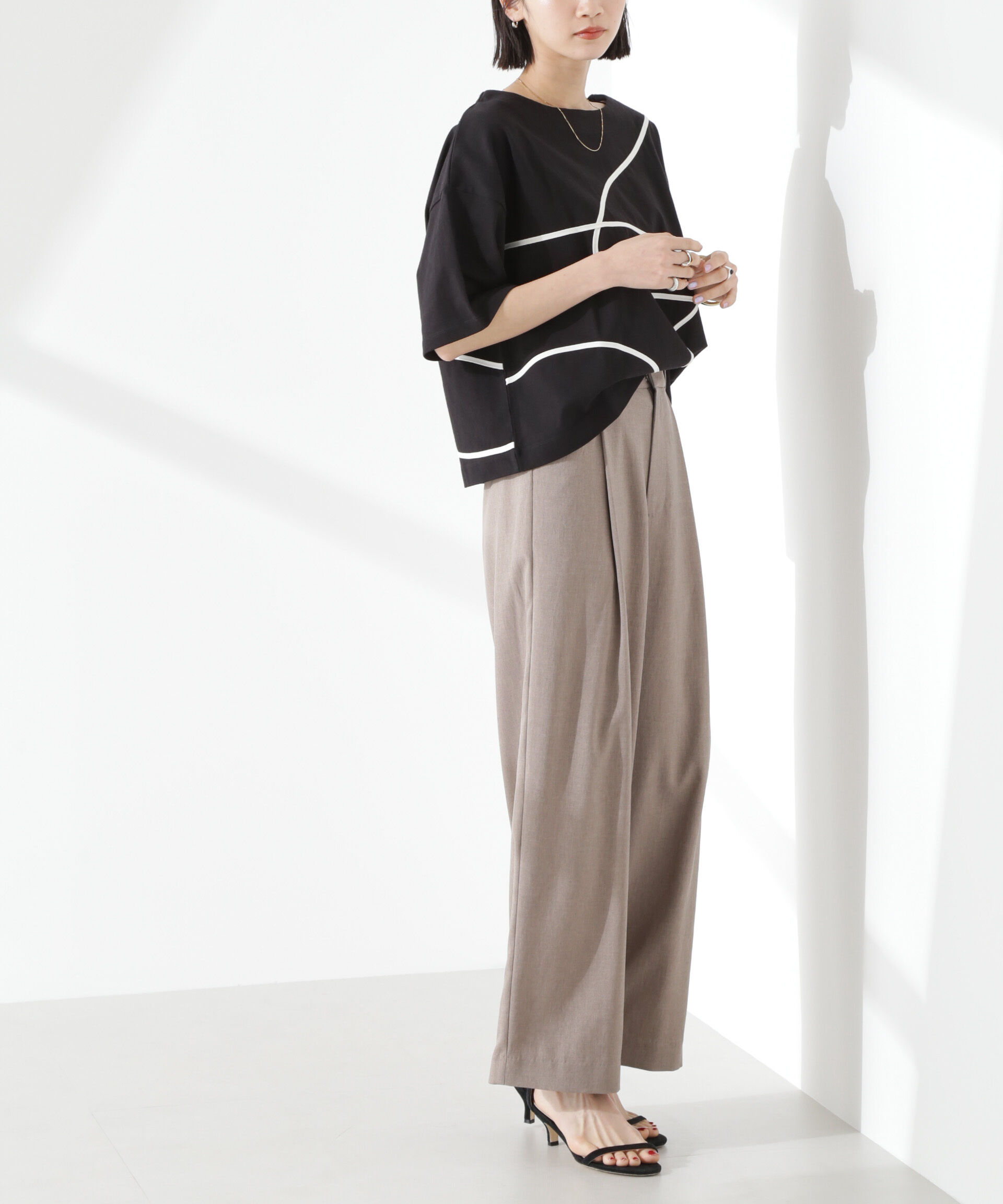 nano･universe「クリスピーツイルタックワイドパンツ(セットアップ可)」|チノ|