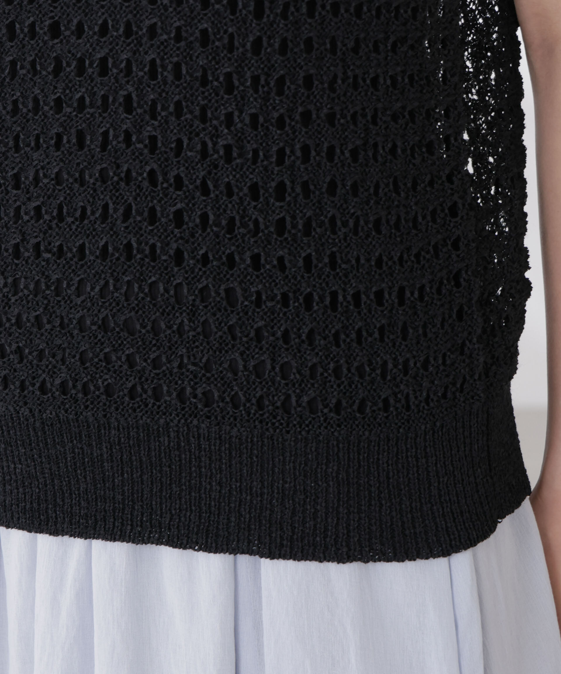 nano･universe「テープヤーンメッシュニットベスト」|ニット・セーター|