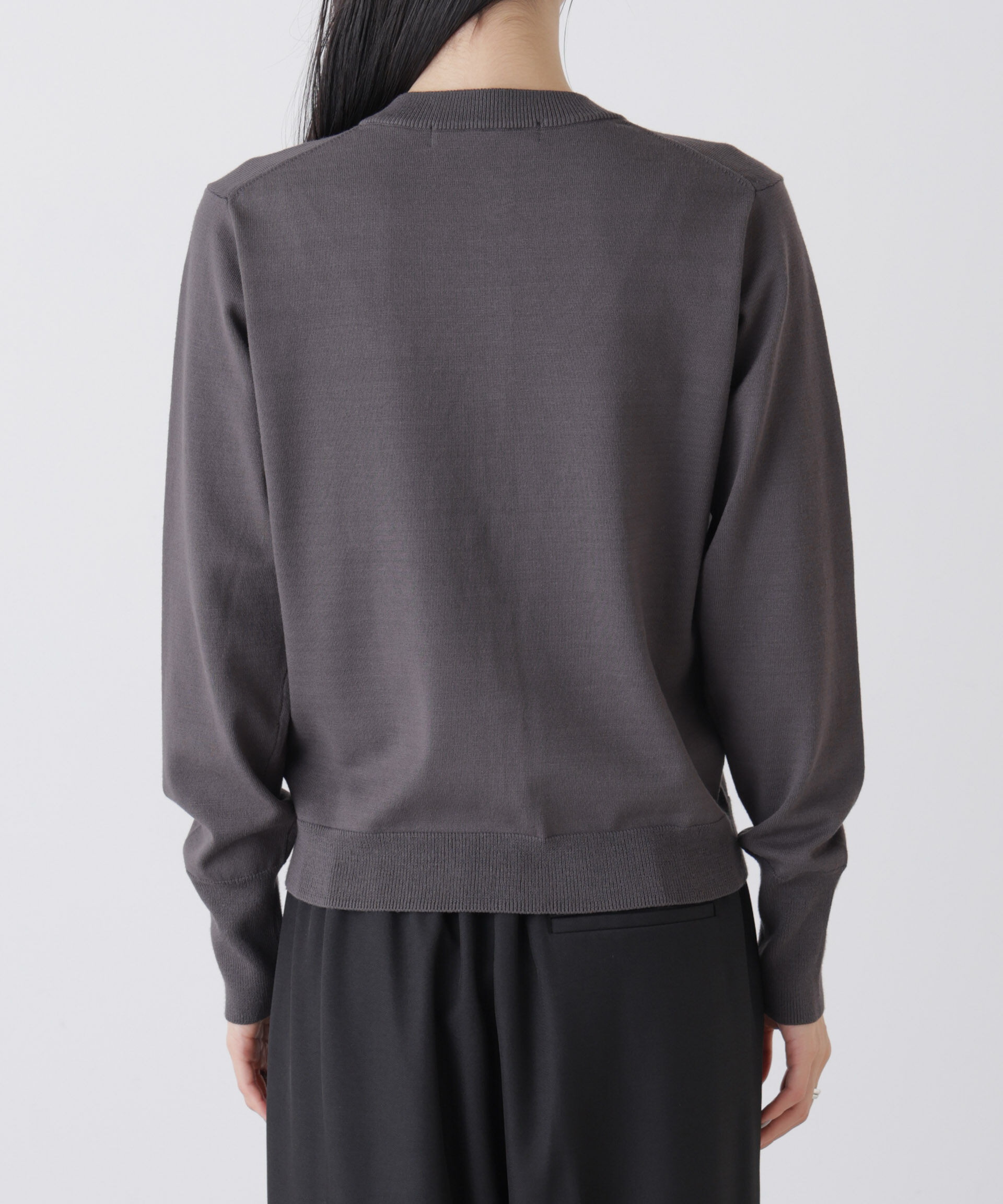 nano･universe「洗濯機洗可バンブーレーヨンニット パールボタンカーディガン」|ニット・セーター|