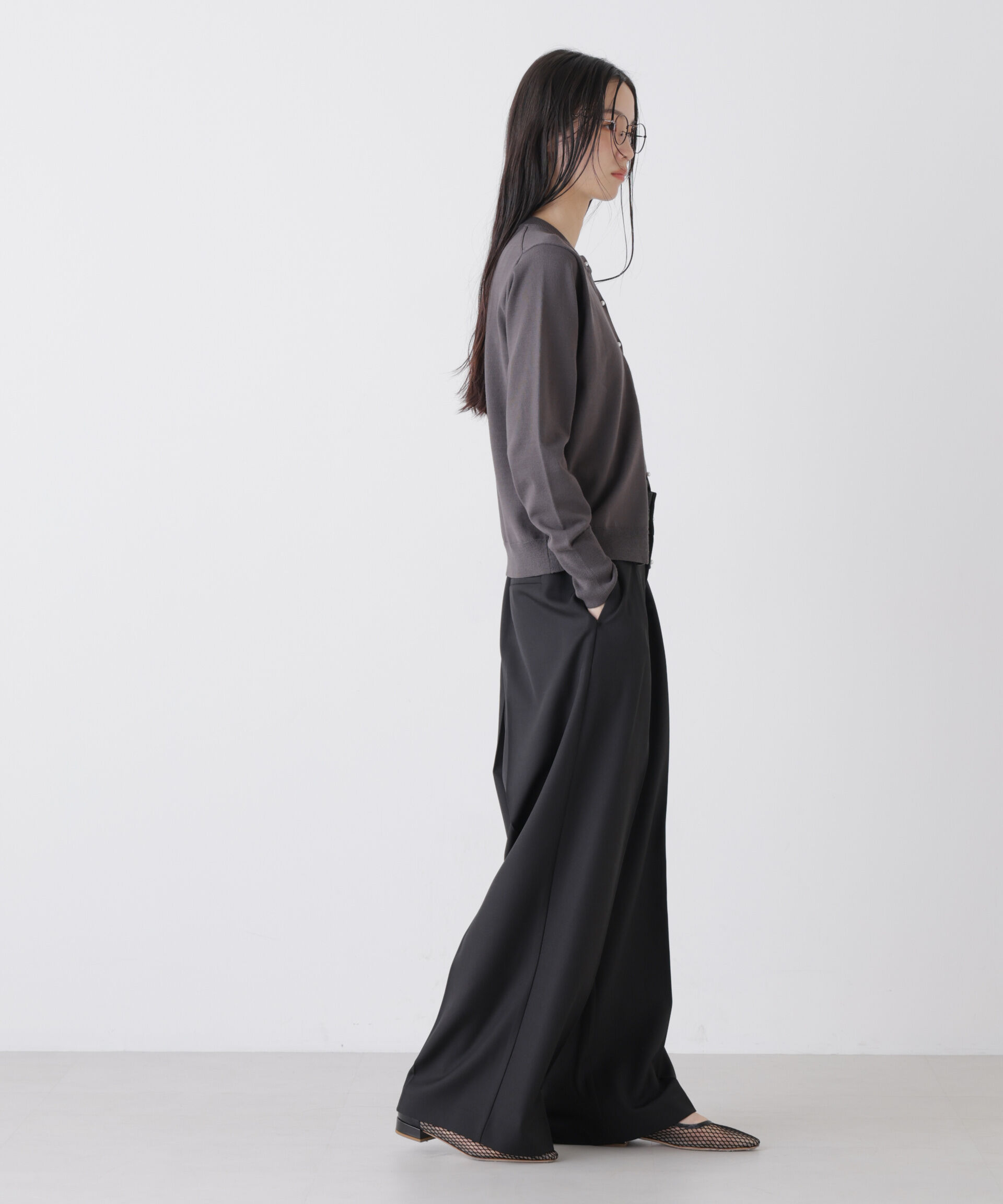 nano･universe「洗濯機洗可バンブーレーヨンニット パールボタンカーディガン」|ニット・セーター|