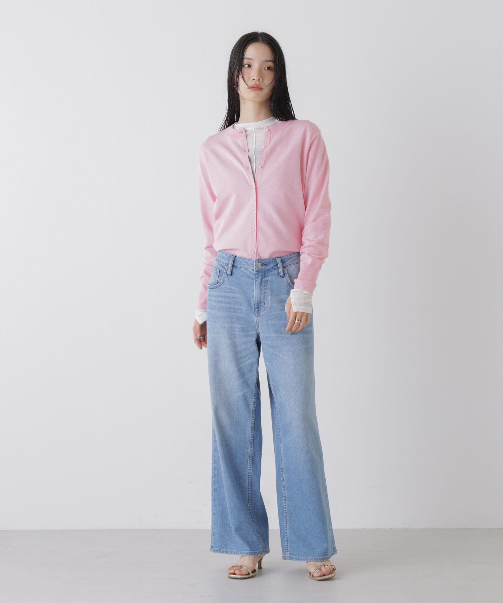 nano･universe「洗濯機洗可バンブーレーヨンニット パールボタンカーディガン」|ニット・セーター|