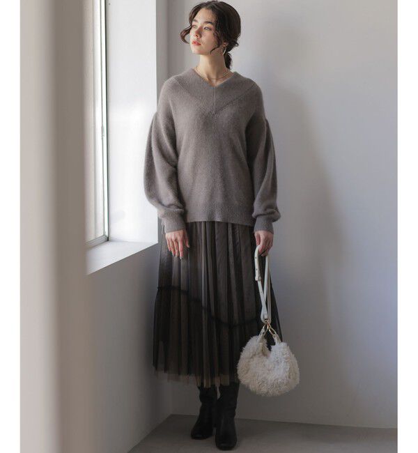 組曲「フラッフィーファーＶネック ニット」|ニット・セーター|