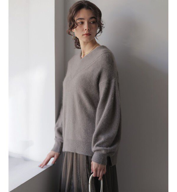 組曲「フラッフィーファーＶネック ニット」|ニット・セーター|
