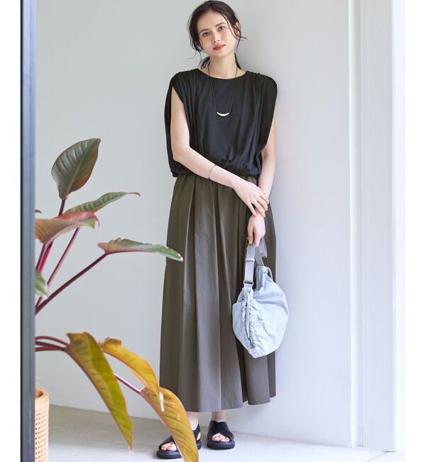 23区「【SLOW/一部店舗限定】UVカット/撥水/接触冷感 ナイロンタスランタフタ スカート」|スカート|