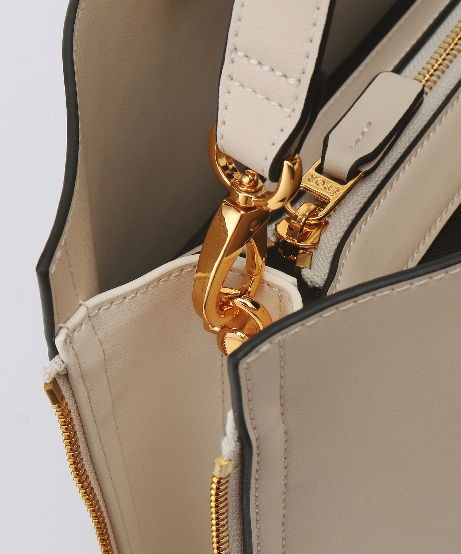 E'POR「【A4対応】【E'POR】Y BAG Large【通勤】【メディア掲載】」|トートバッグ|