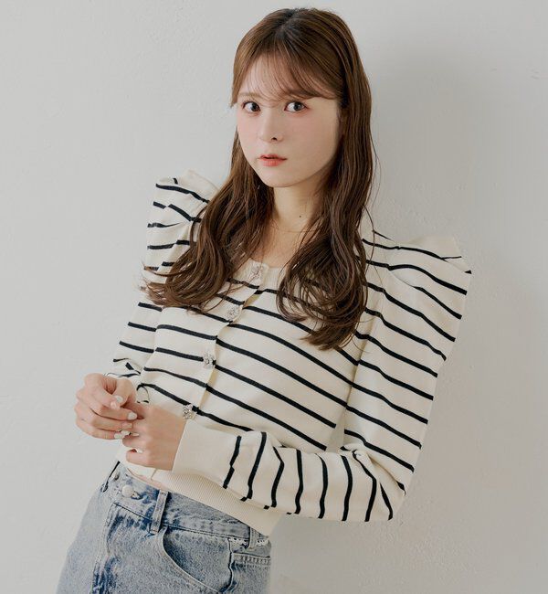  「【SALON by Chico】ビジューボタンパワショルデザインカーディガン」|カーディガン|