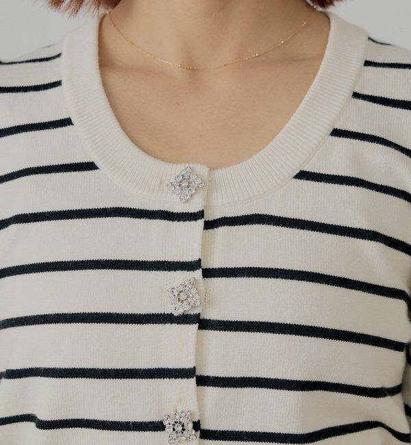  「【SALON by Chico】ビジューボタンパワショルデザインカーディガン」|カーディガン|