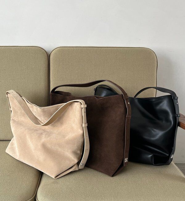  「【WEB限定カラー・ブラック/大容量】2WAYワンハンドルバッグ」|トートバッグ|