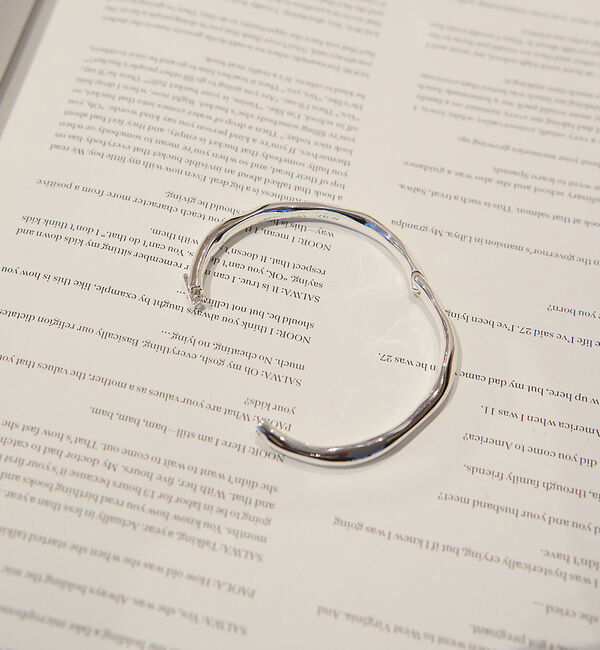 Rouge vif「【PILGRIM/ピルグリム】LIGHT バングルブレスレット」|ブレスレット・バングル|