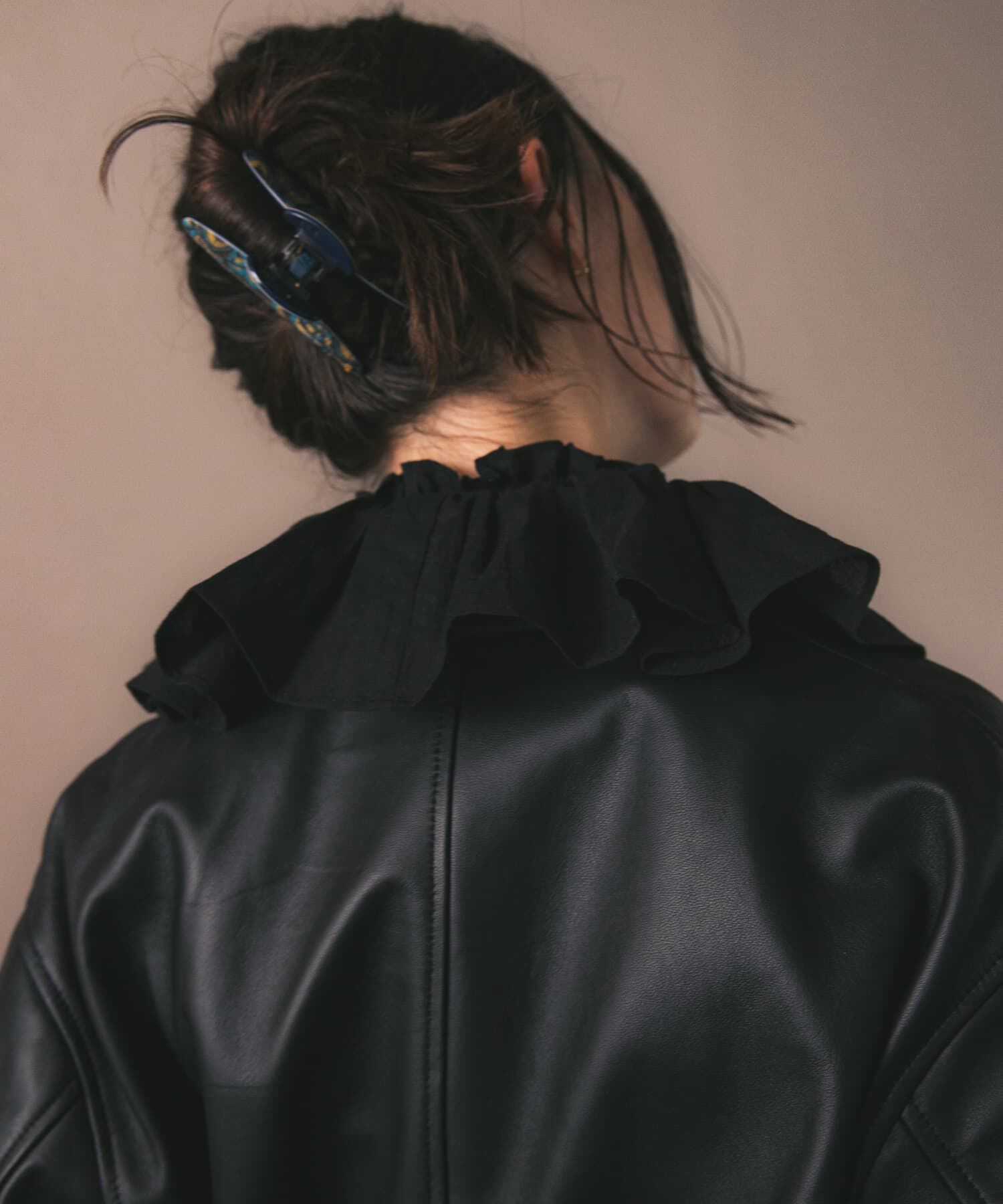 URBAN RESEARCH「『別注』crinkle crinkle crinkle&times;URBAN RESEARCH　cotton ruffle blouse」|シャツ・ブラウス|