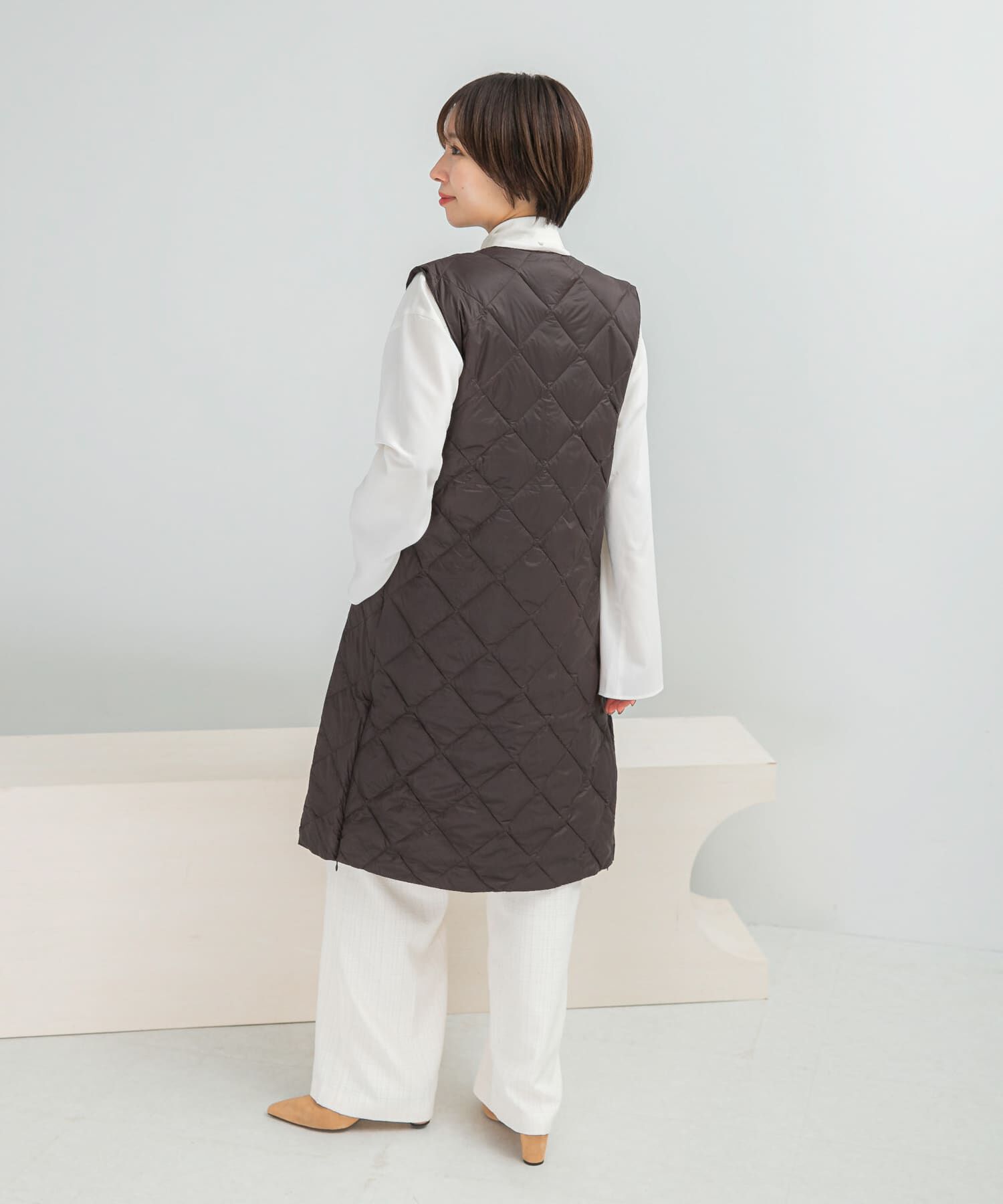 URBAN RESEARCH ROSSO「TAION　VNECK LONG DOWN GILET」|ダウンベスト・ベスト|