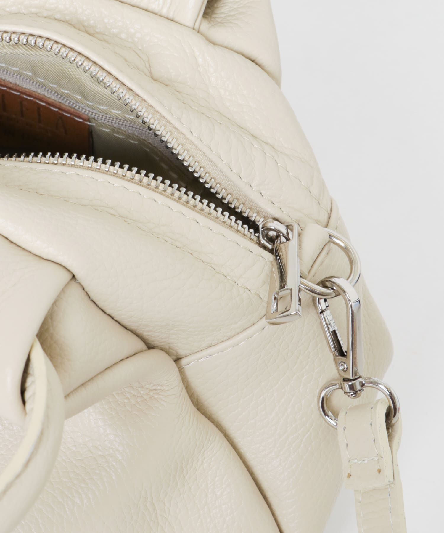 URBAN RESEARCH「レザーハンドバッグ」|ハンドバッグ|