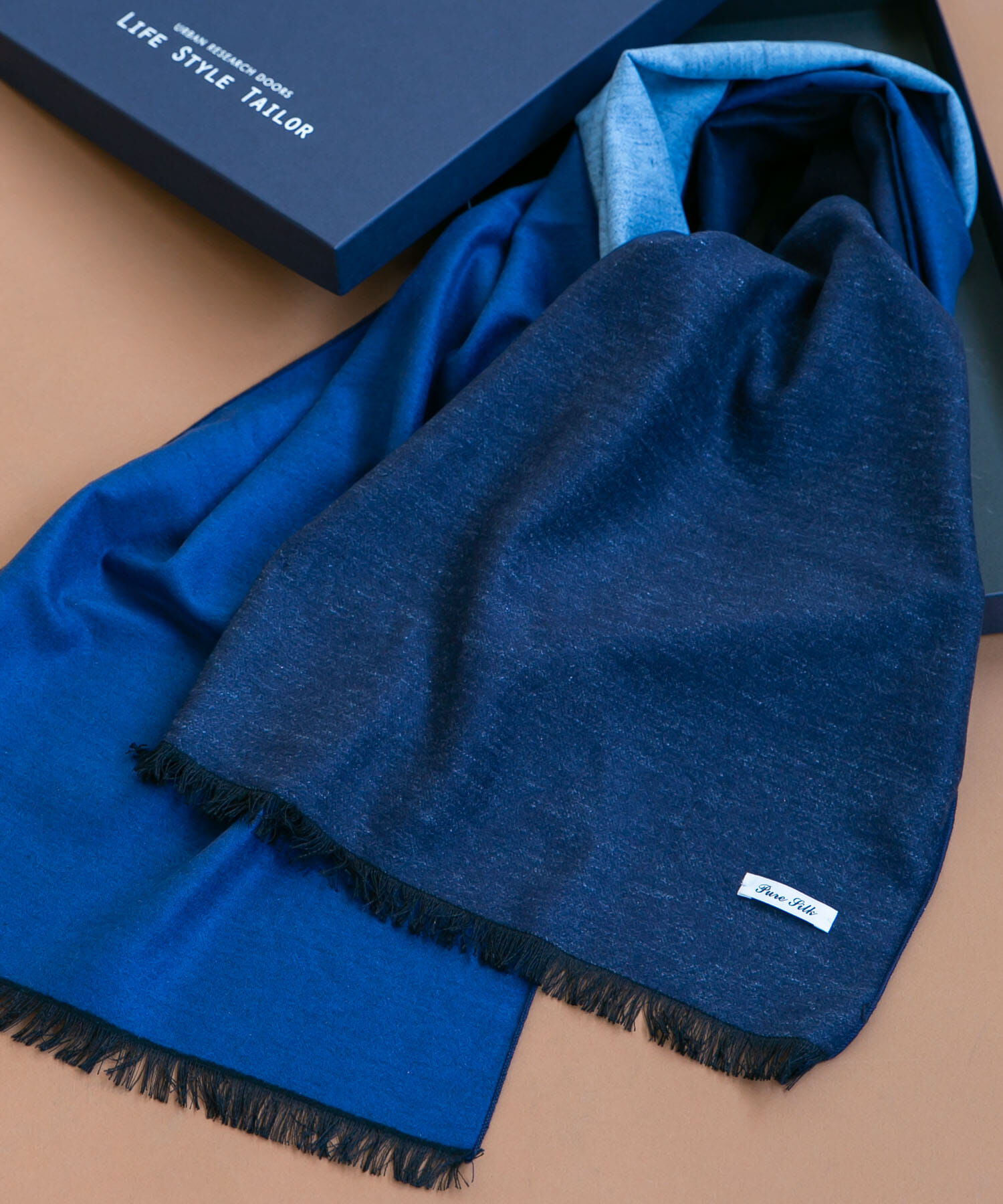 URBAN RESEARCH DOORS「LIFE STYLE TAILOR　シルクリバーシブルマフラー」|マフラー|ブルー系その他