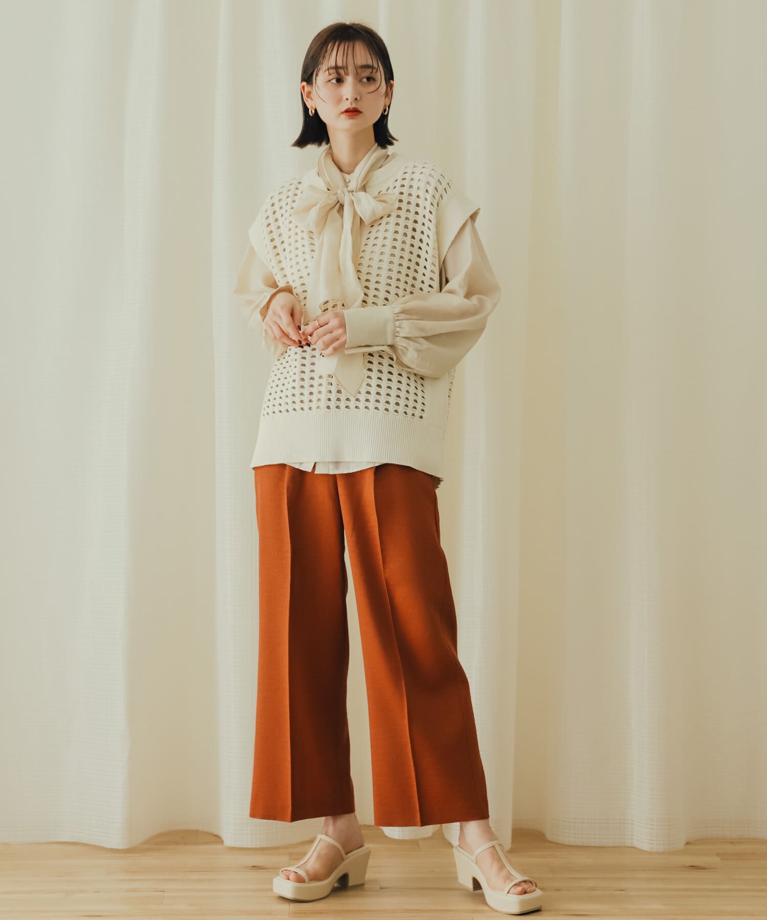 SENSE OF PLACE by URBAN RESEARCH「ホールメッシュキーネックニットベスト」|ベスト・ジレ|