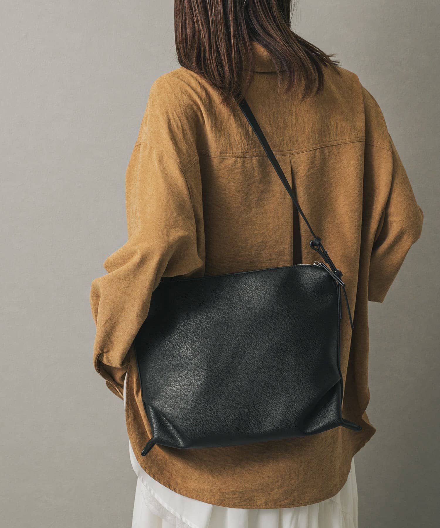 SENSE OF PLACE by URBAN RESEARCH「ワンショルダースクエアバッグ」|ショルダー・メッセンジャー|