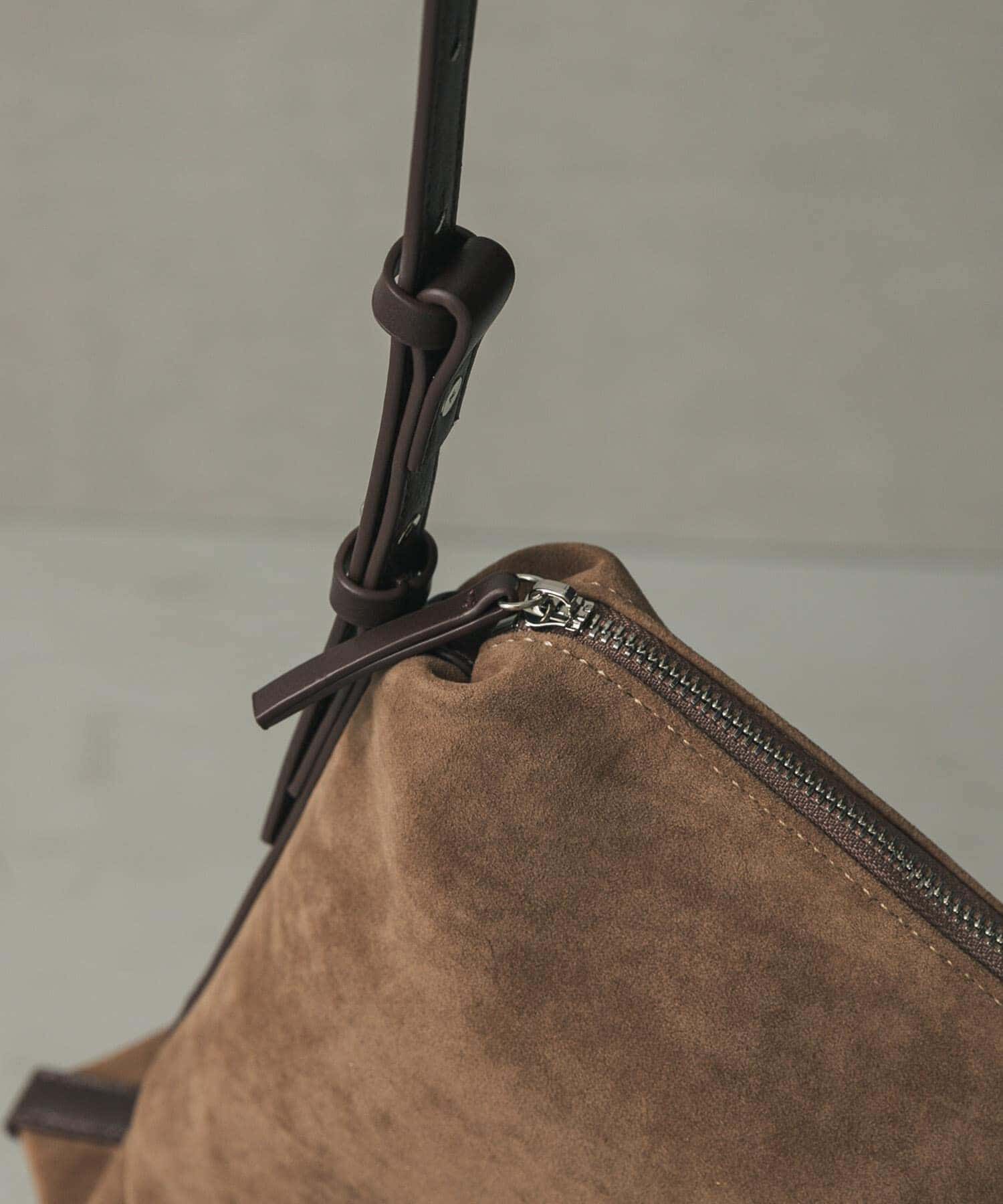 SENSE OF PLACE by URBAN RESEARCH「ワンショルダースクエアバッグ」|ショルダー・メッセンジャー|