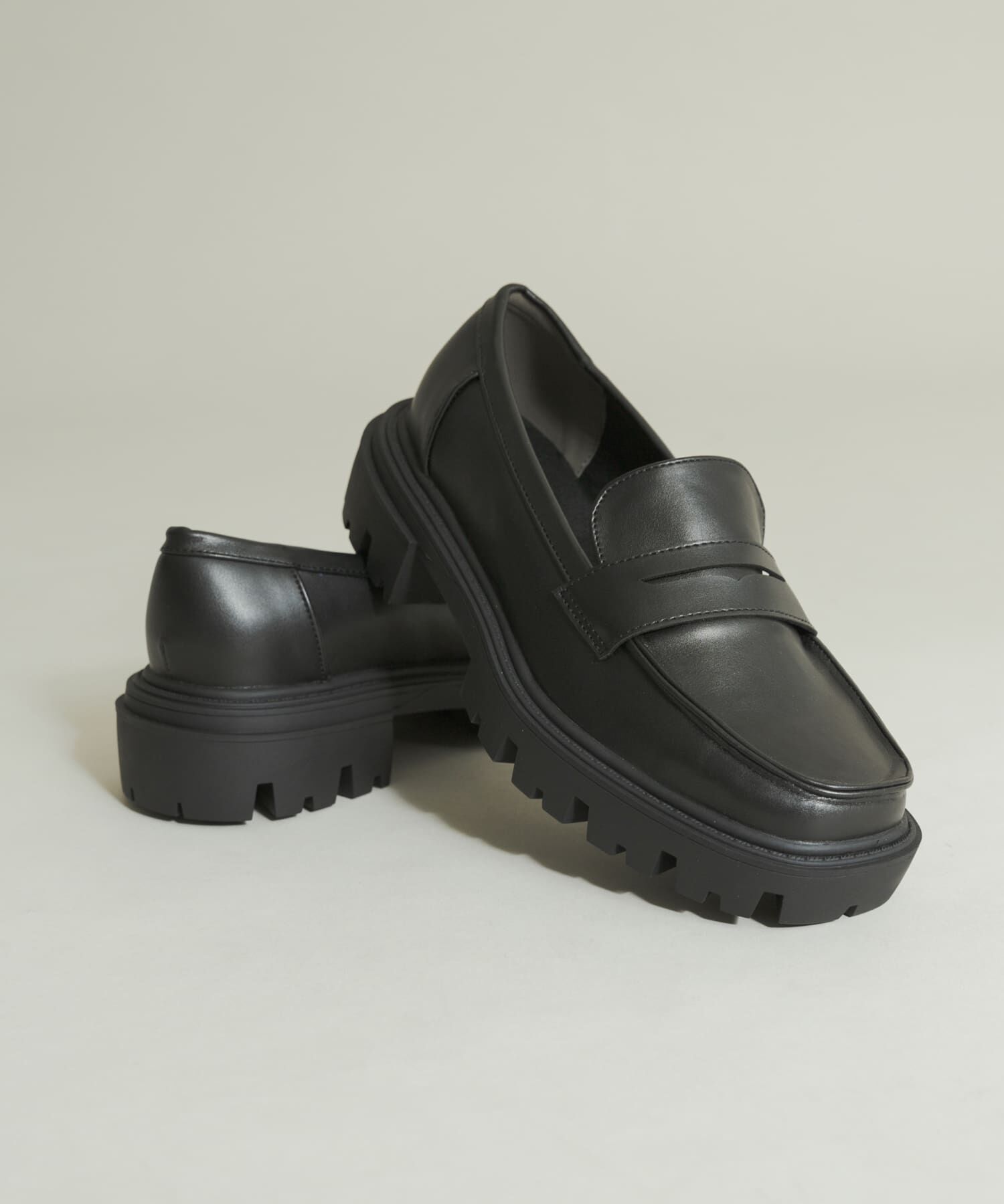 SENSE OF PLACE by URBAN RESEARCH「トラックソールコインローファー」|ローファー|