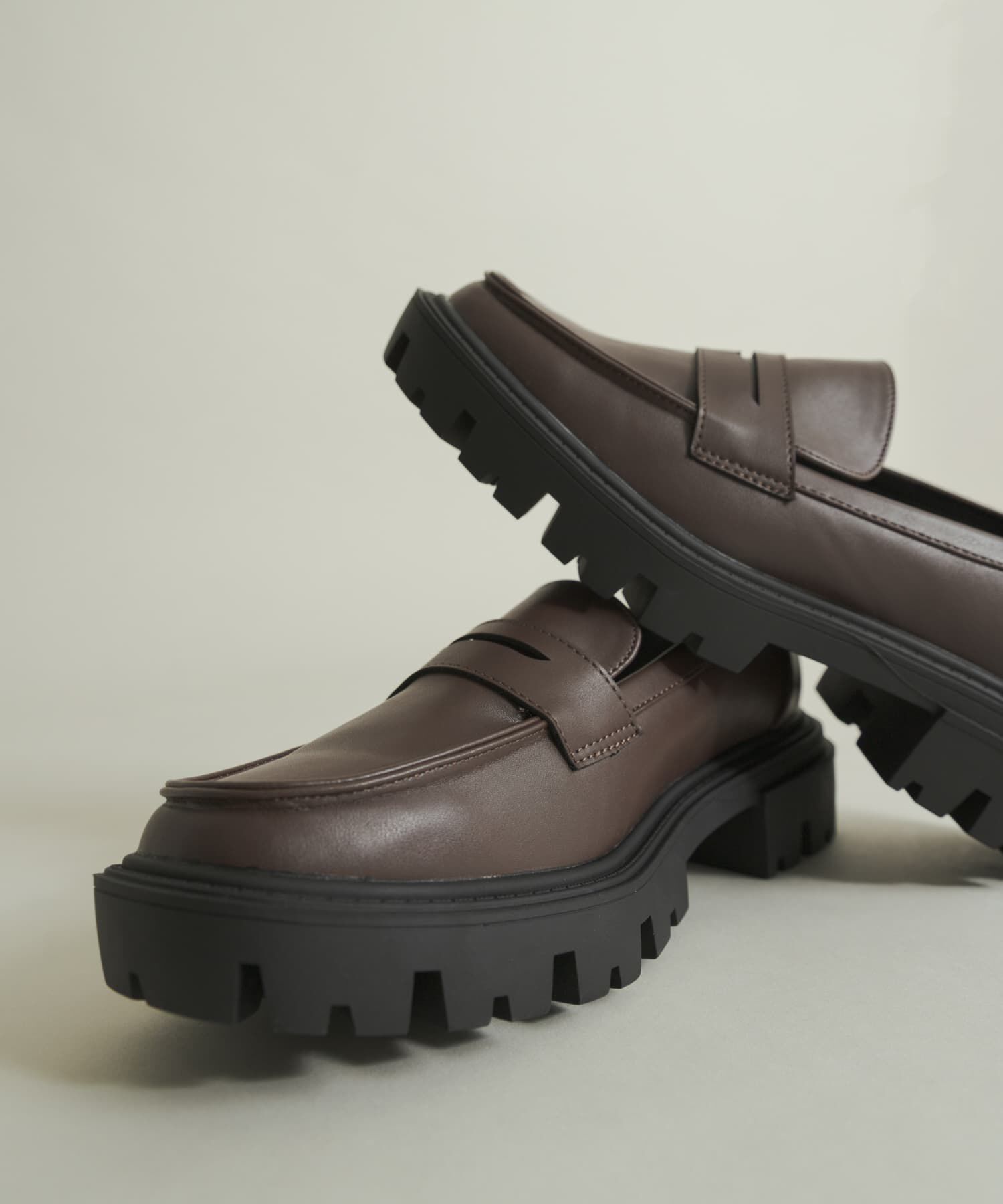 SENSE OF PLACE by URBAN RESEARCH「トラックソールコインローファー」|ローファー|