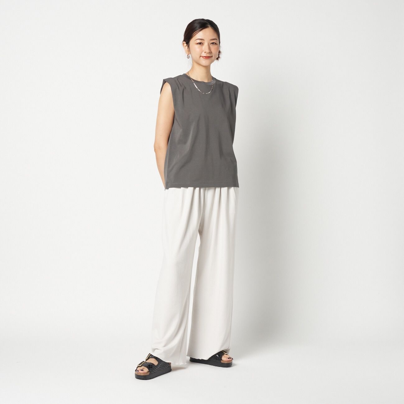HELIOPOLE「HELIOPOLE SHOULDER TUCK TEE」|Tシャツ・カットソー|