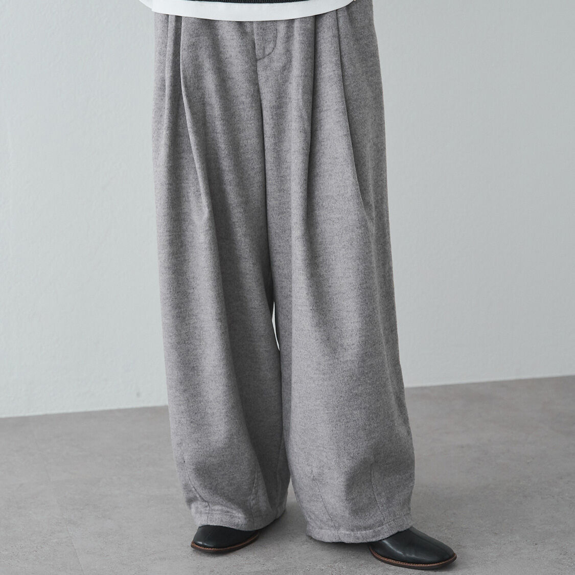  「ウール混バルーンスラックスパンツ」|その他|グレー