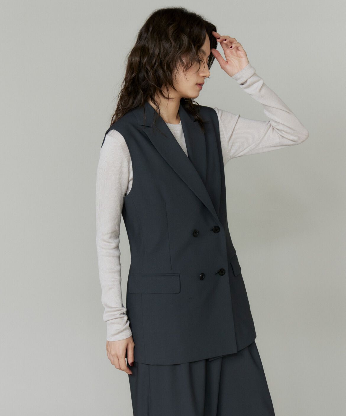 la veille by SUPERIOR CLOSET「《大きいサイズ》ダブルブレストジレ」|ダウンベスト・ベスト|