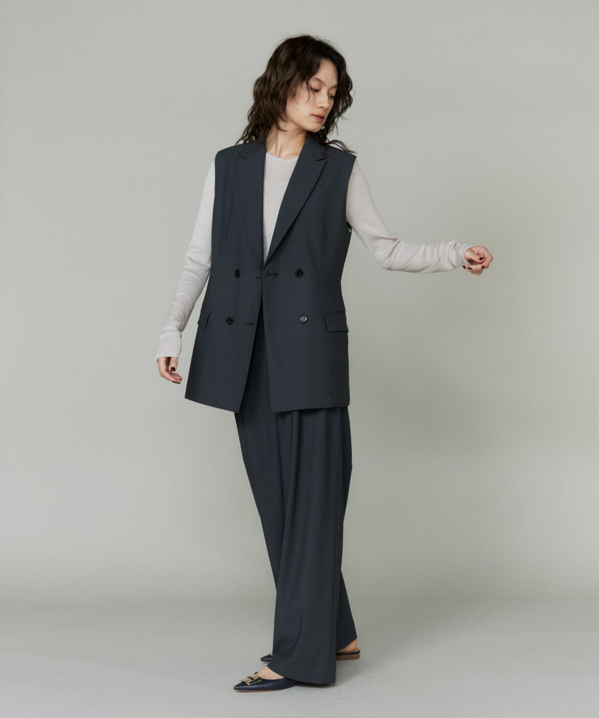 la veille by SUPERIOR CLOSET「《大きいサイズ》ダブルブレストジレ」|ダウンベスト・ベスト|